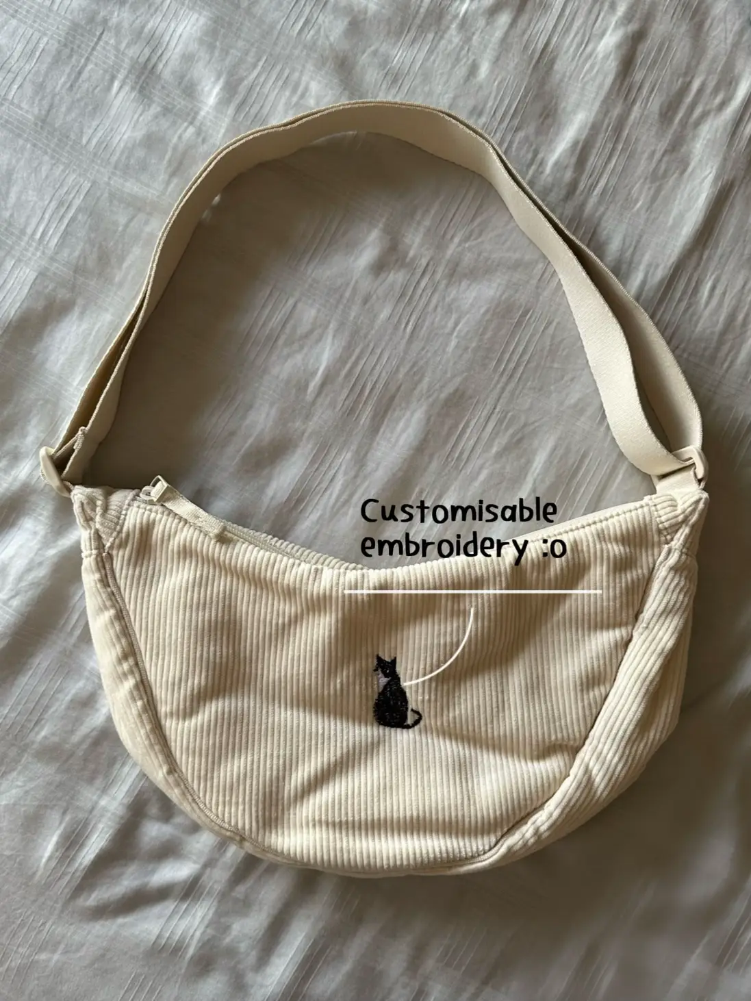 Why is TikTok going crazy over this viral Uniqlo bag?