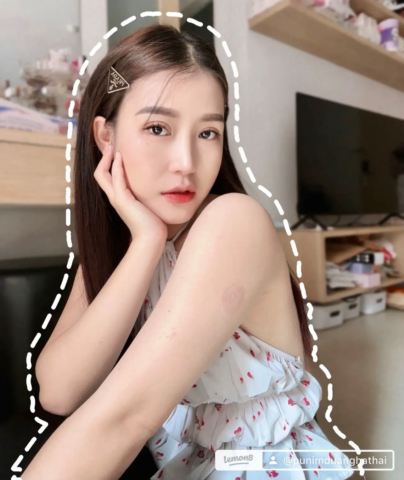 PRADA ヘアピン ピンク バレッタ