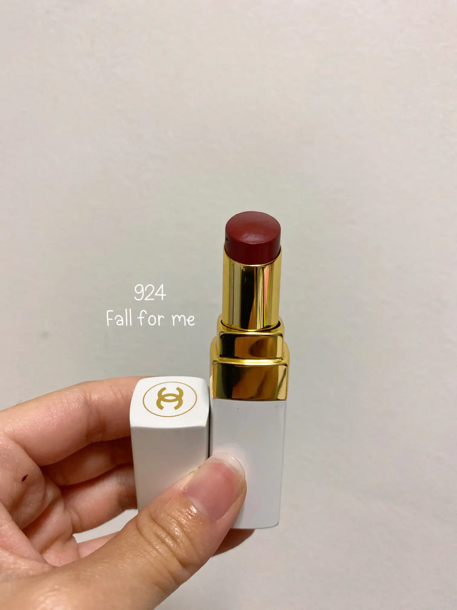 CHANEL LIP BARM • fall for me 924 •, Gallery posted by Maiipoint