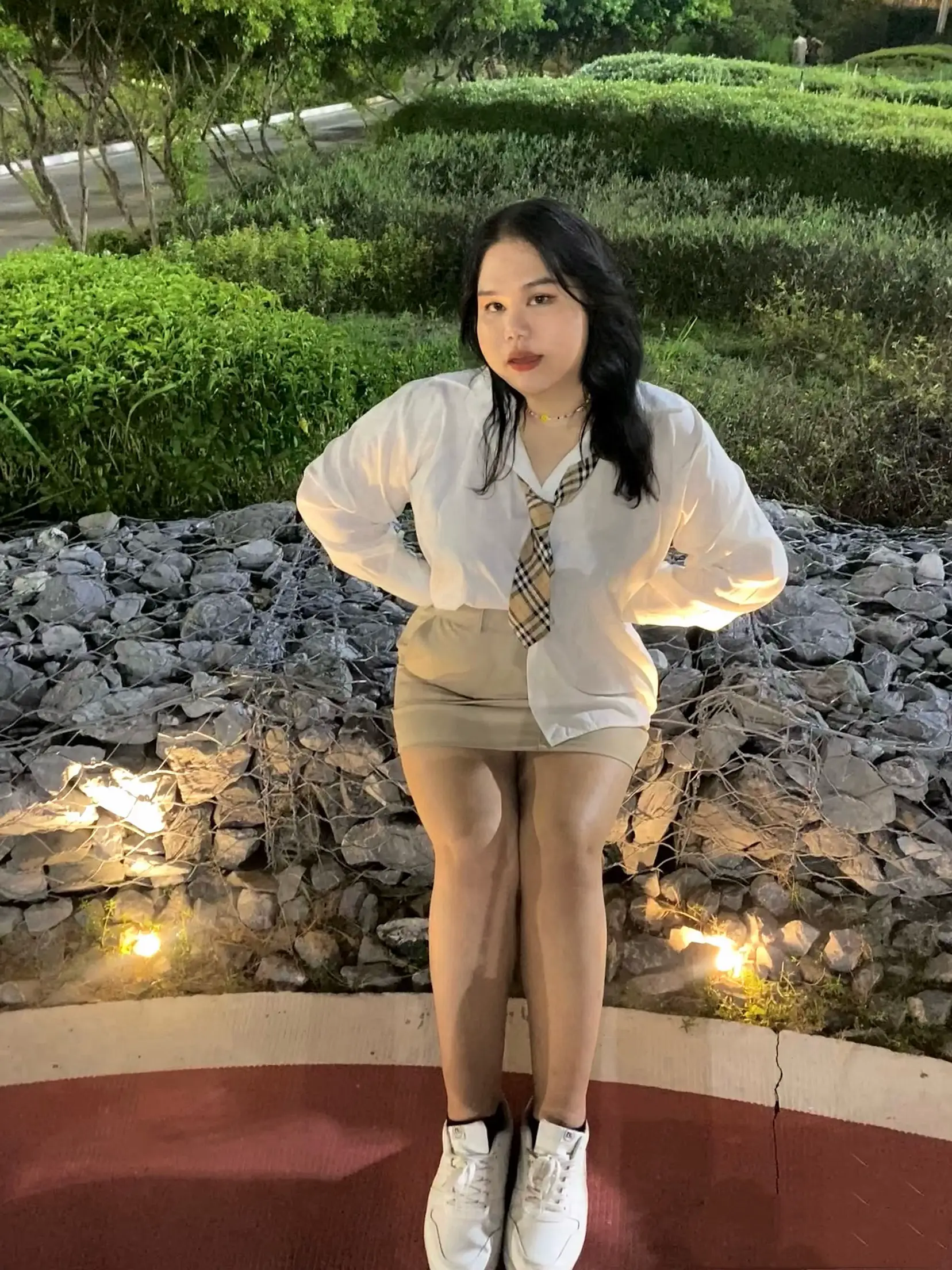 ぽっちゃり 逆さ撮り ぽっちゃりした服を着て、ふっくらとした女の子を演じて写真を撮る編 | PAJINGGXXが投稿したフォトブック | Lemon8