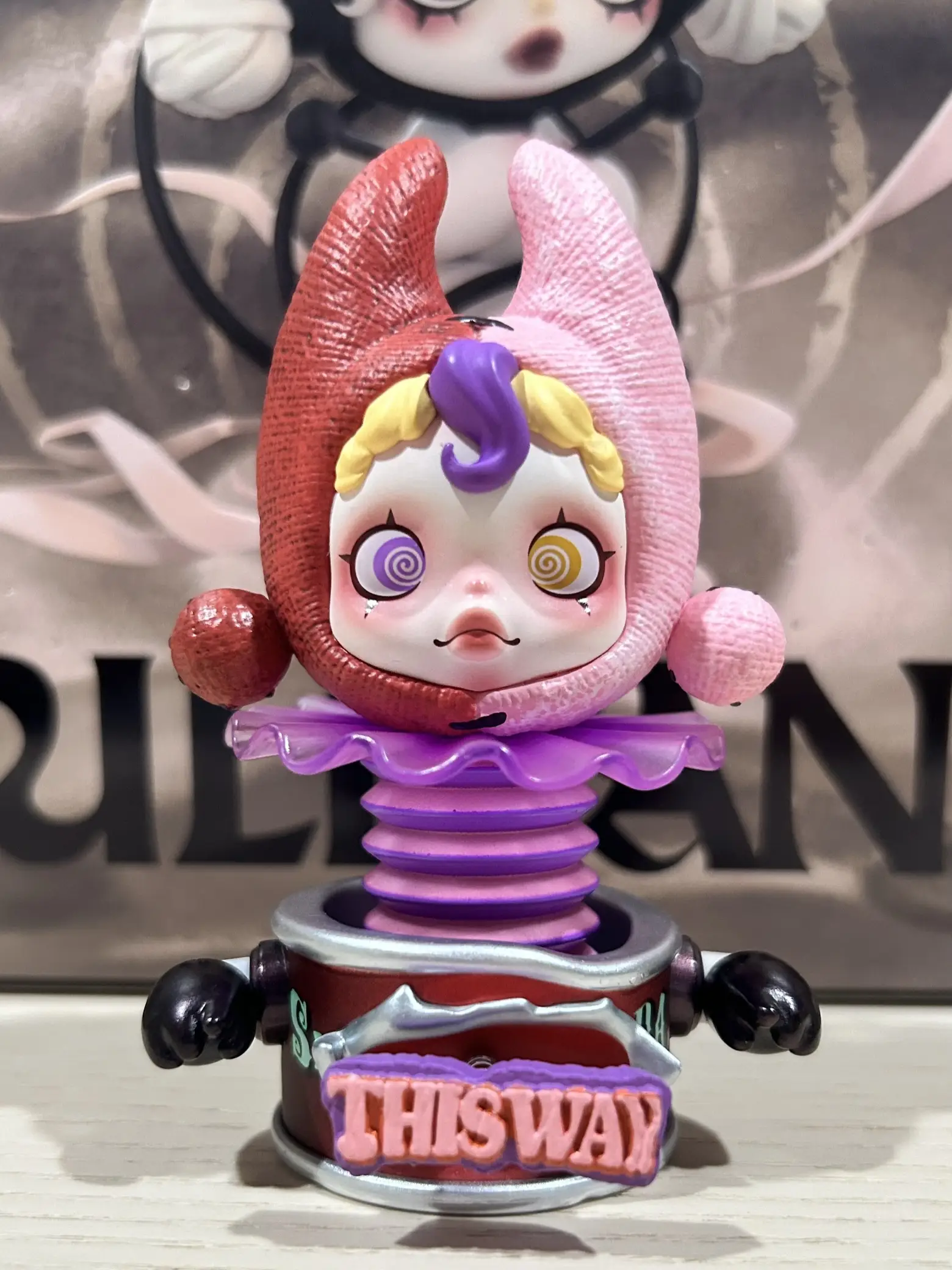 POPMART セール ポップマートSKULLPANDA ピンク猫ちゃん リメイク