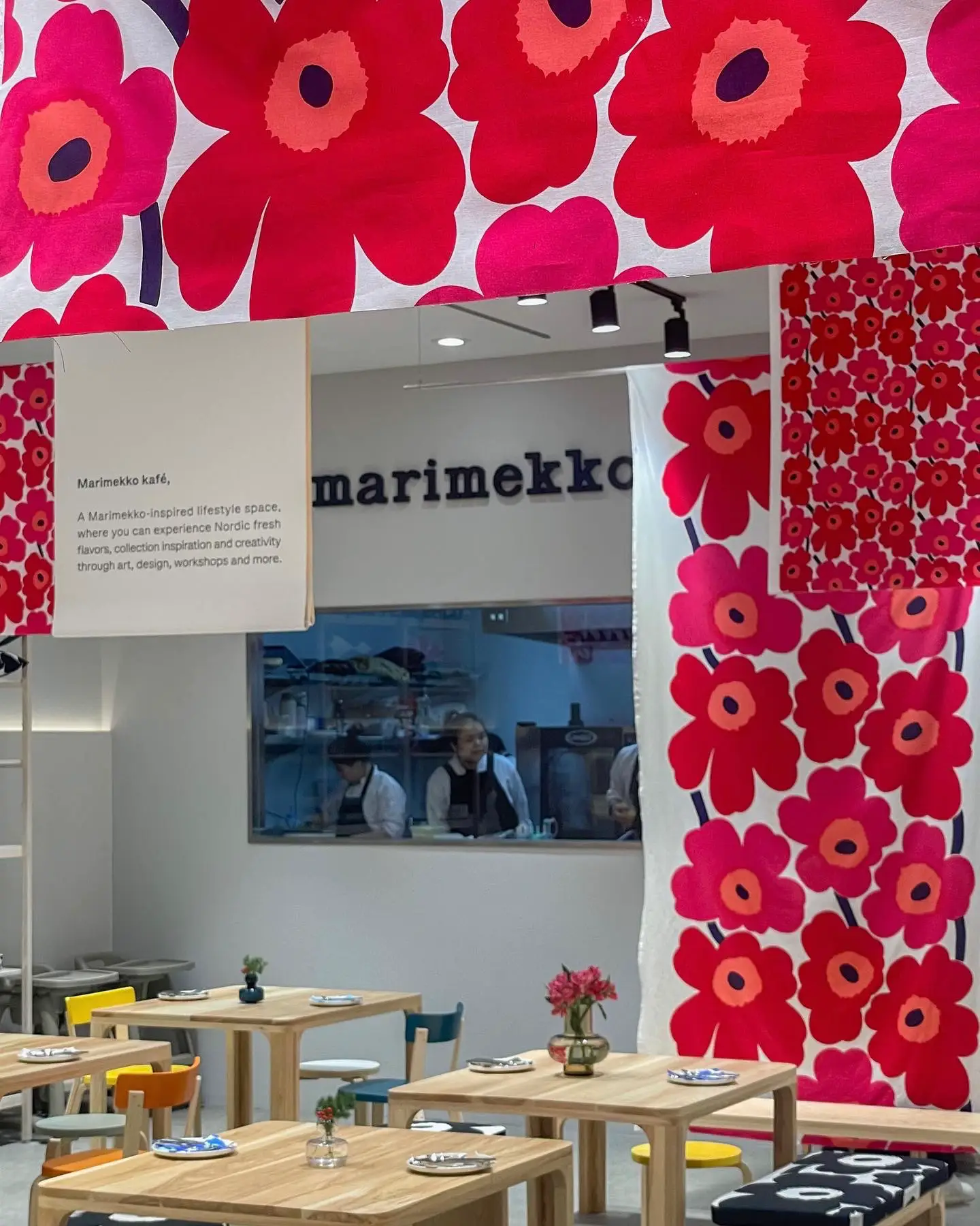 Marimekko Kafé, the first in the world!!!At The Emporium