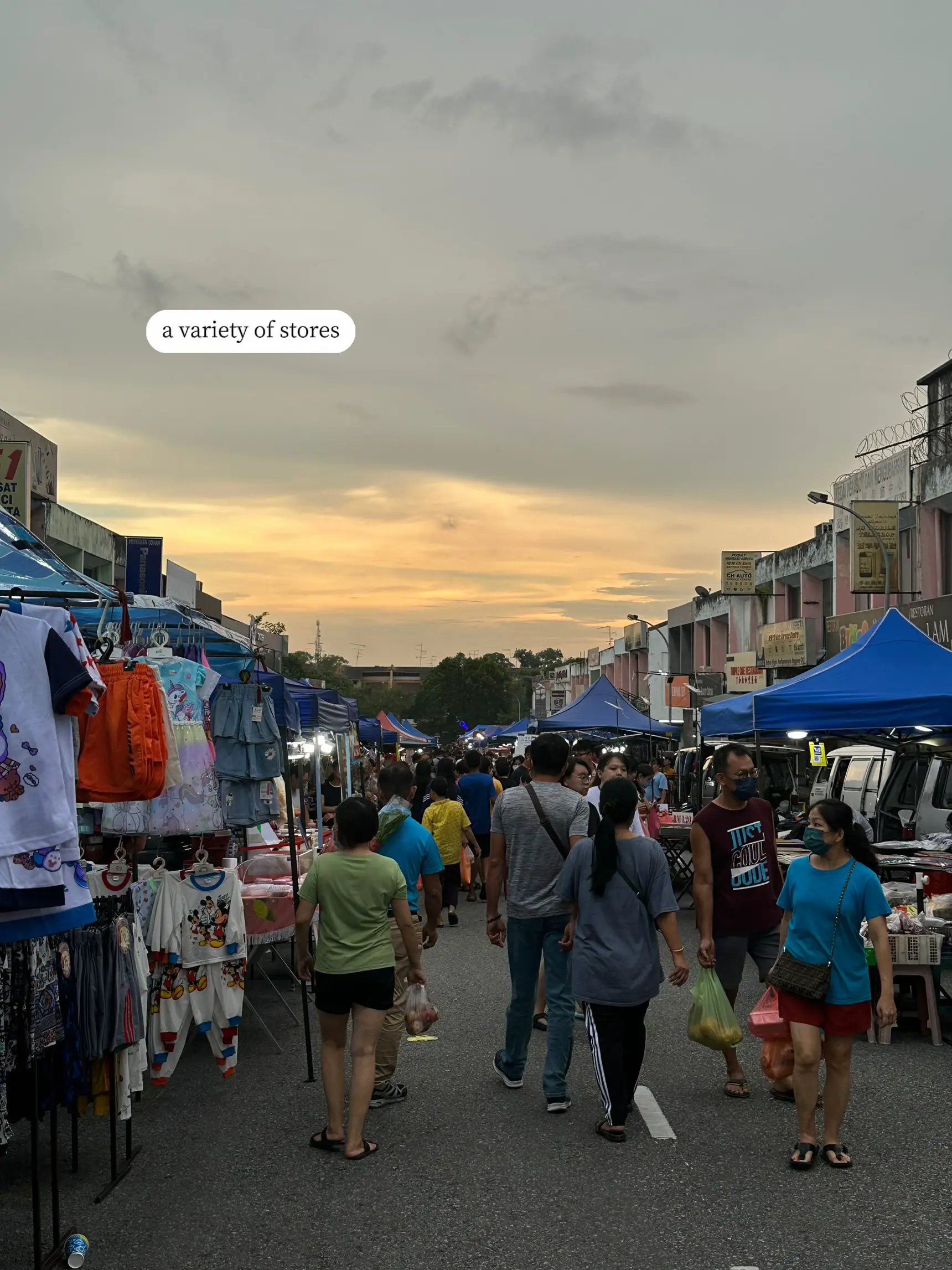 BIGBIG PASAR MALAM IN JOHOR BAHRU? 🏃💨 | Gallery posted by a.vinzz | Lemon8