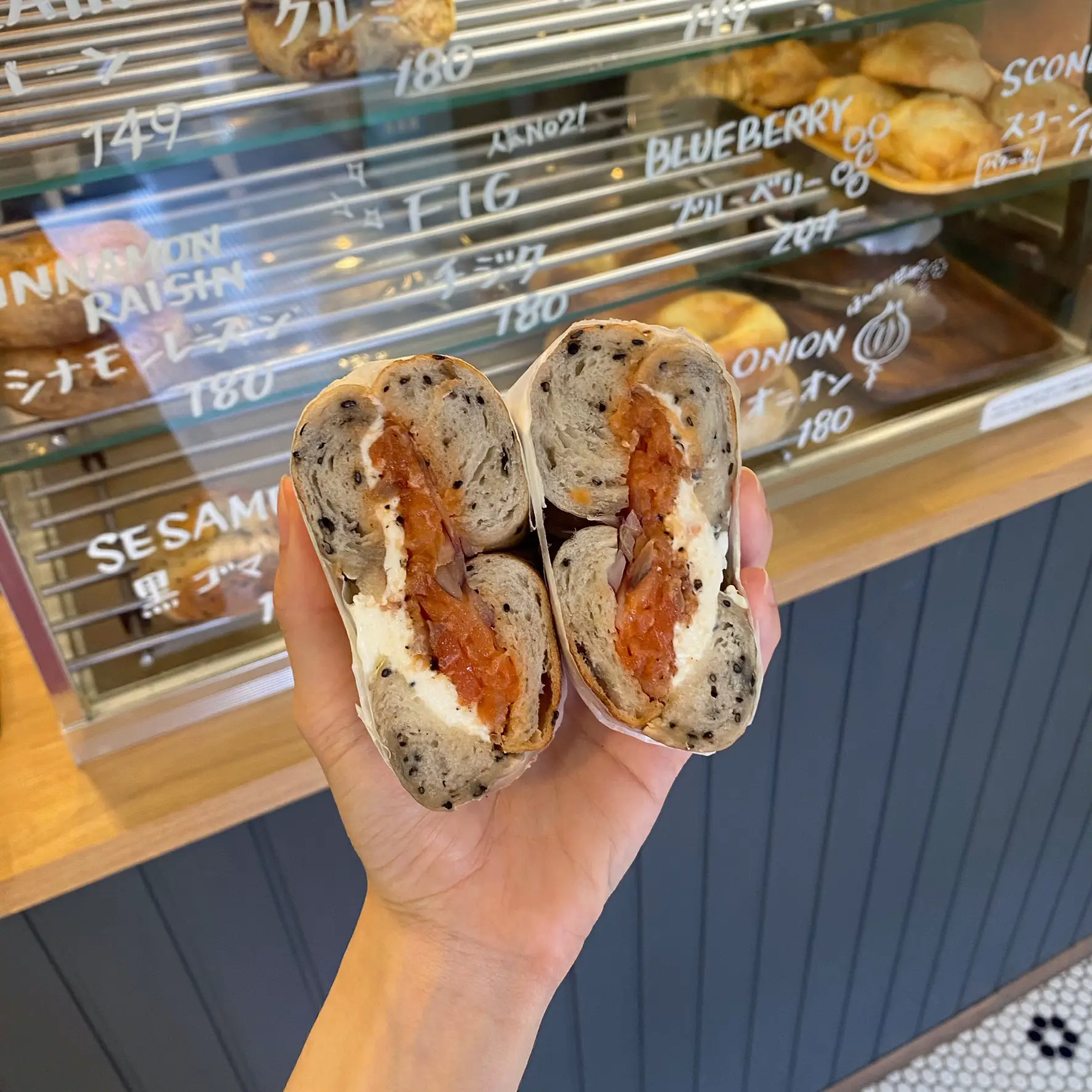 lox bagels in Tokyo การค้นหาใน Lemon8
