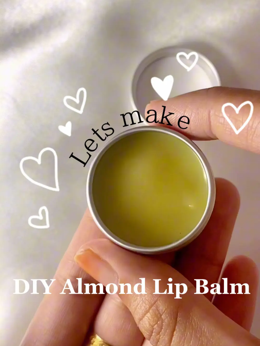 DIY almond lip balm วิดีโอที่เผยแพร่โดย Popoemart Lemon8