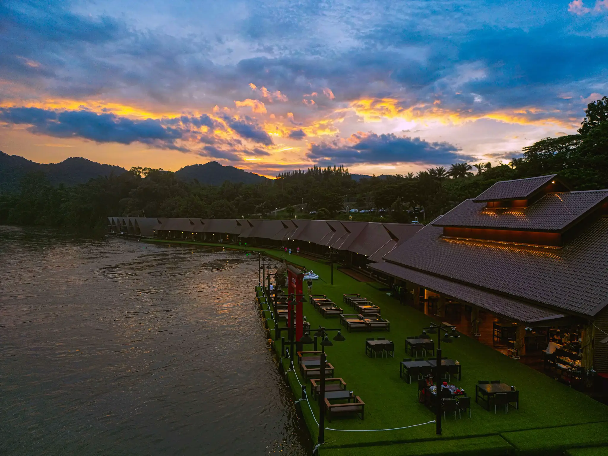 saiyok mantra resort สายน้ำ ภูเขา และหมูกะทะ | แกลเลอรีที่โพสต์โดย ...