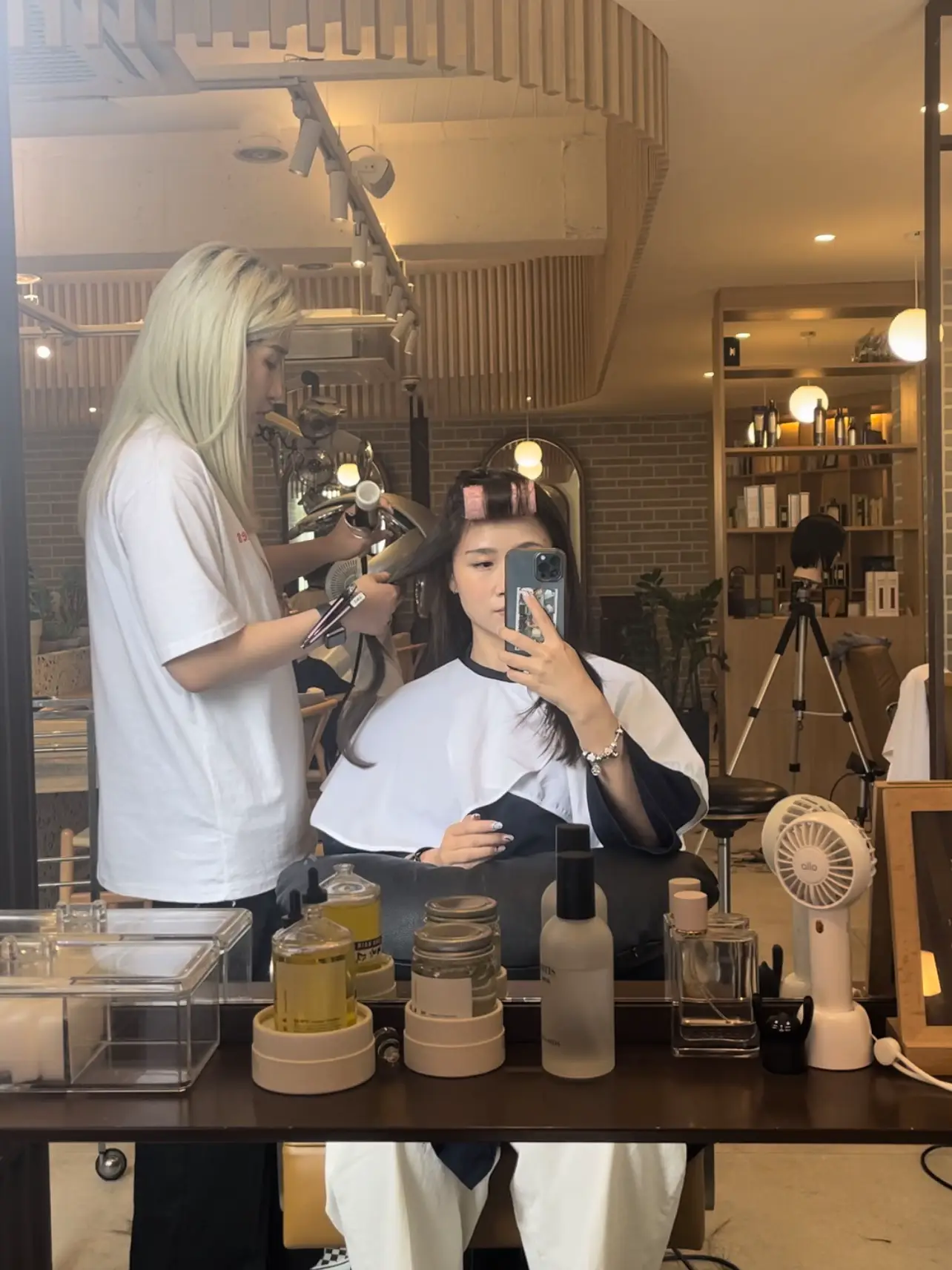 getting my hair done for the first time in korea💇🏻‍♀️🇰🇷's images(5)