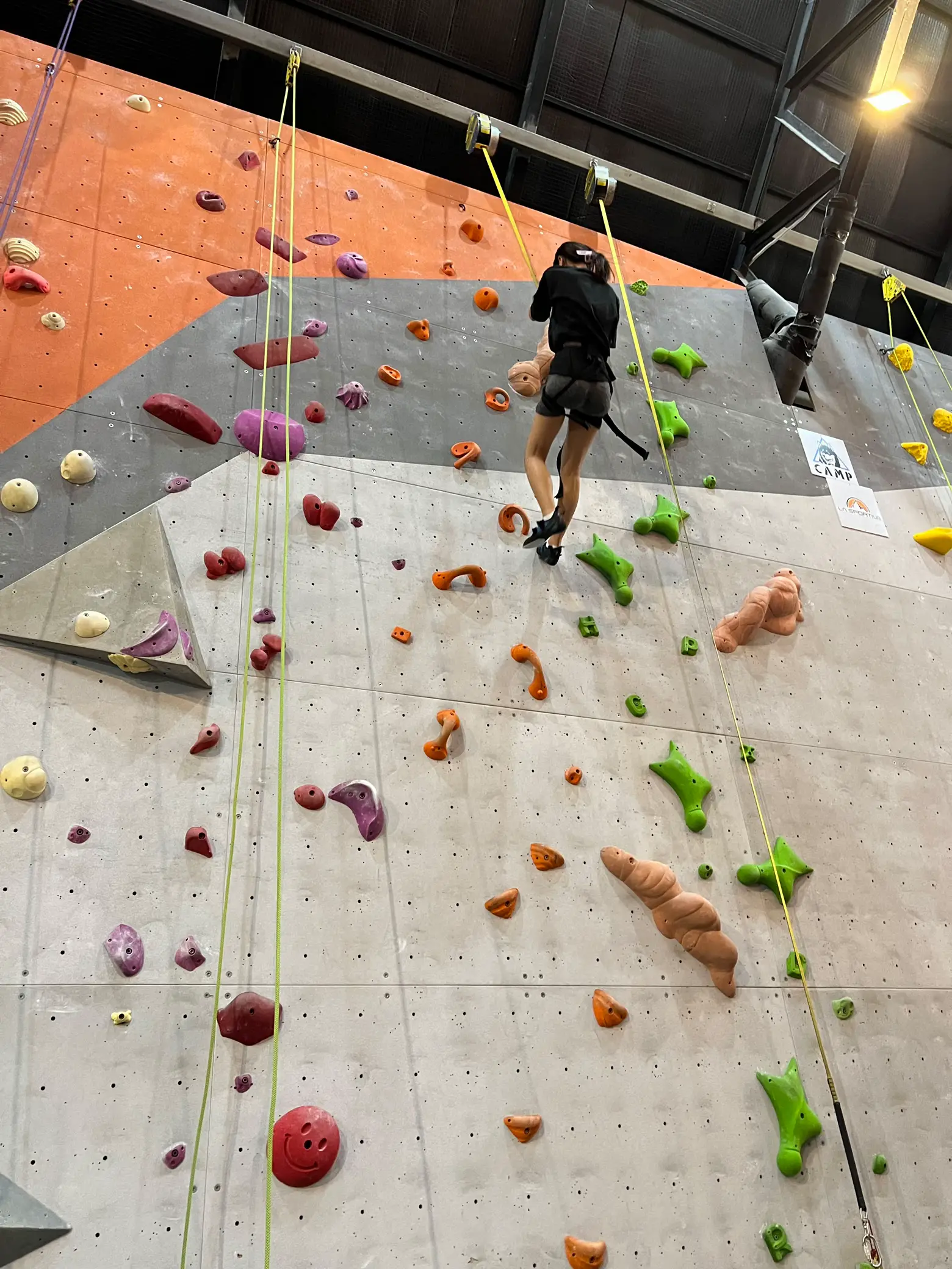 Climb central bangkok🧗‍♀️ แกลเลอรีที่โพสต์โดย peach⁺˖°ʚ🧸ɞ Lemon8