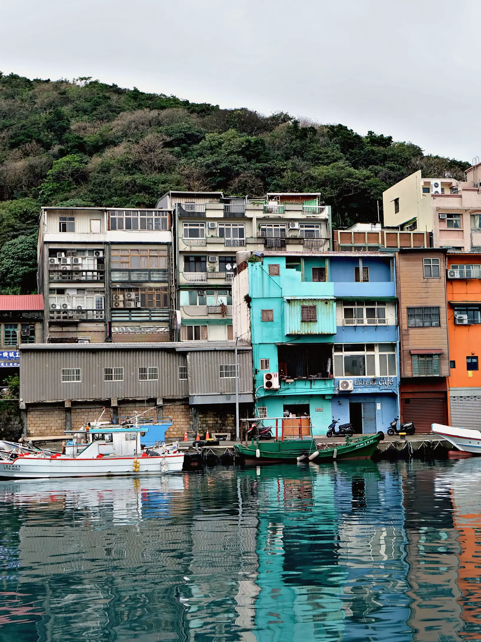 Zhengbin Port Color Houses - Keelung | แกลเลอรีที่โพสต์โดย ไปเรื่อย ...