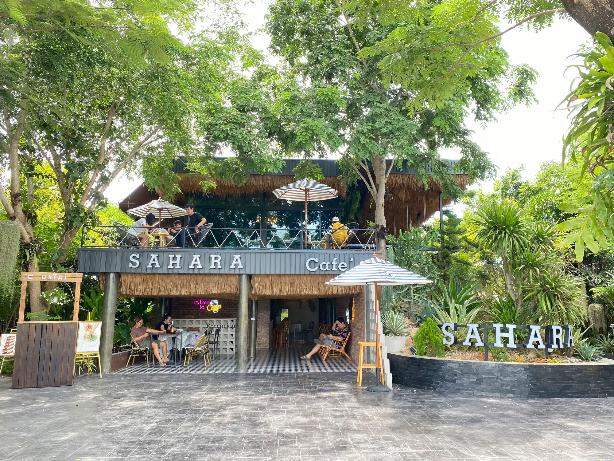 Sahara Cafe (หนองขามศรีราชา) 🍋 แกลเลอรีที่โพสต์โดย จ้าวพลอย 🏳️‍🌈 Lemon8