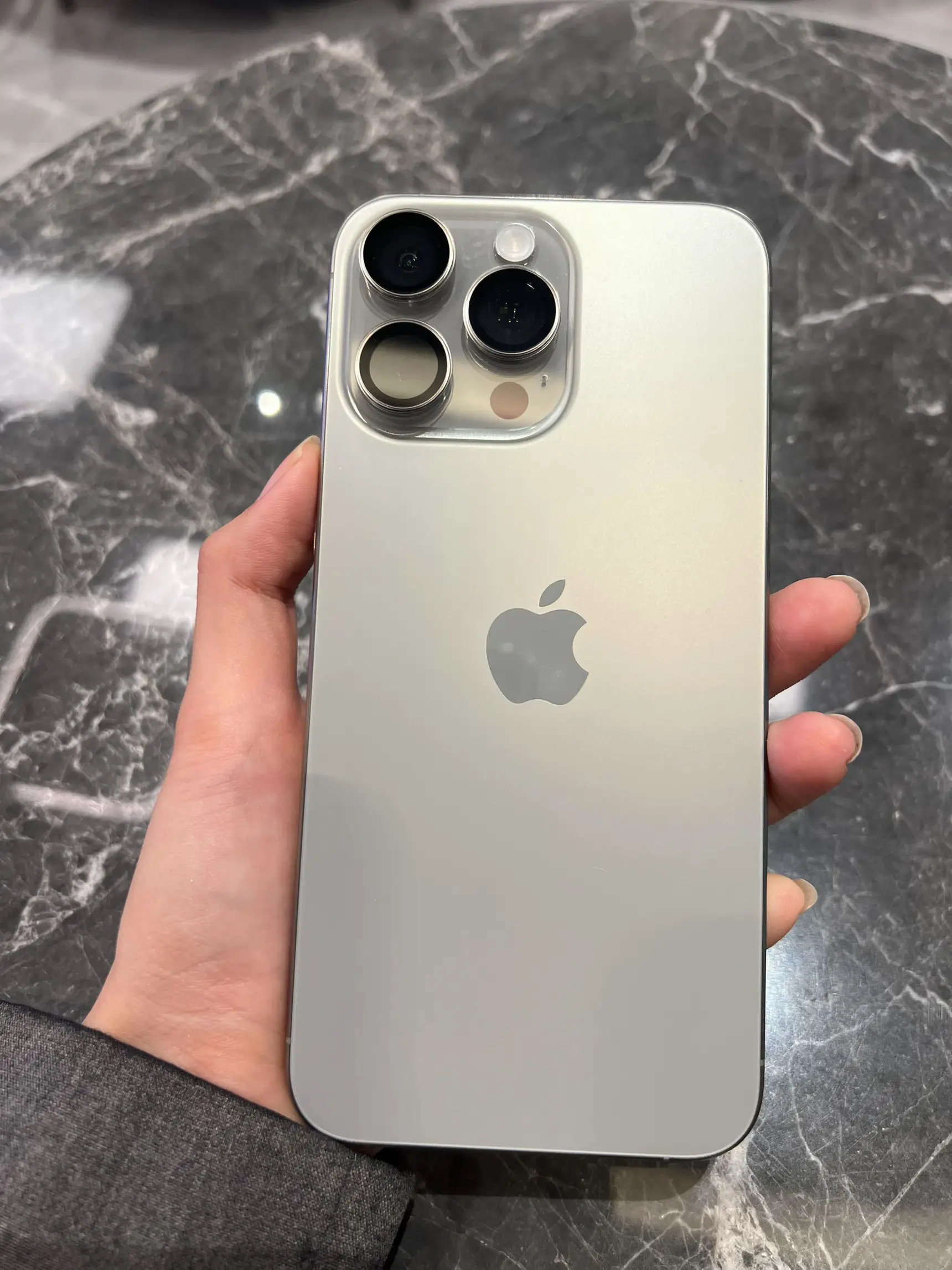 Unbox Iphone15promax 512 GB Natural Titanium unbox-iphone15promax-512-gb-natural-titanium