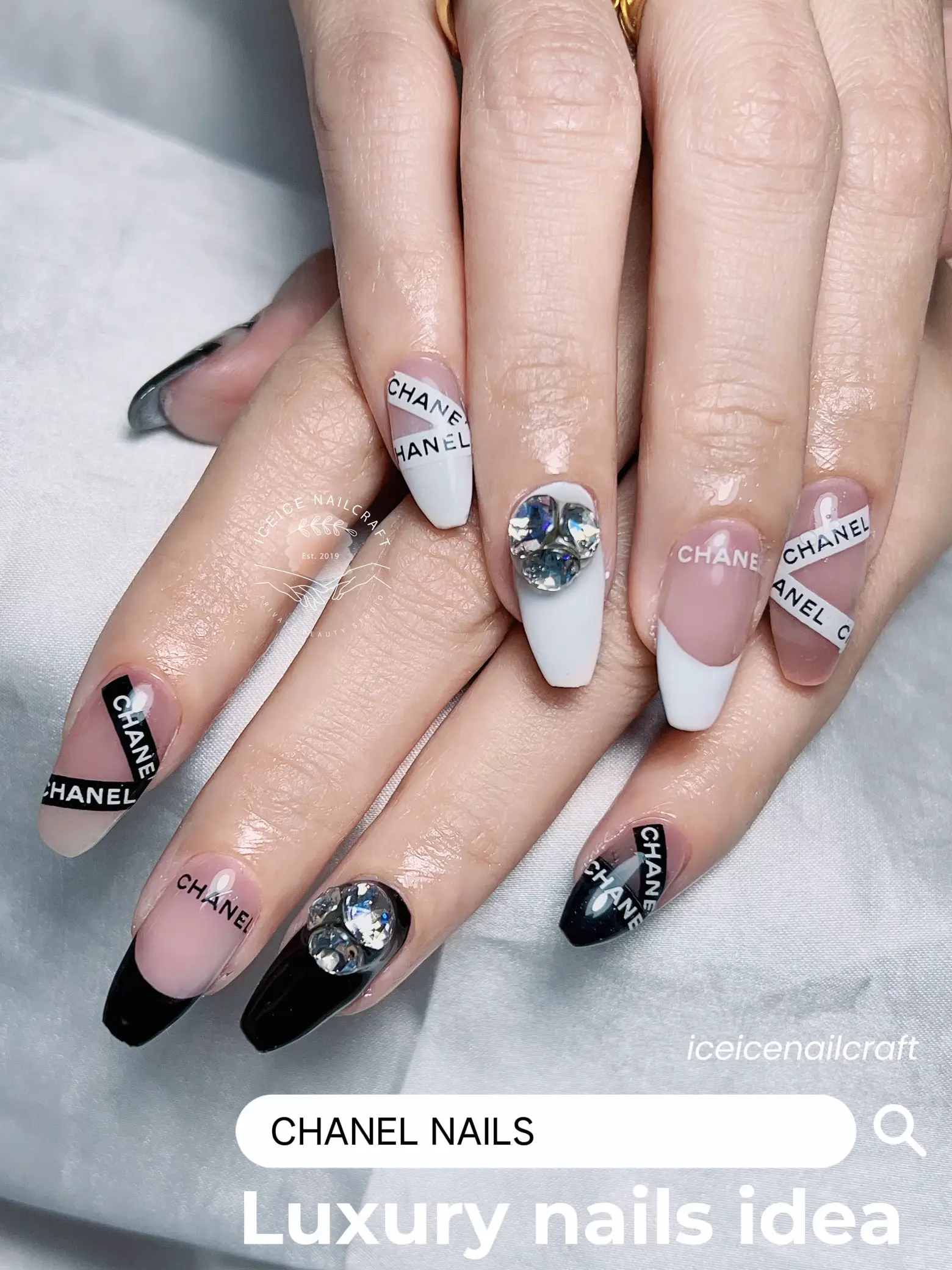 CHANEL NAILS 🖤🤍, Gallery posted by icenailcraft