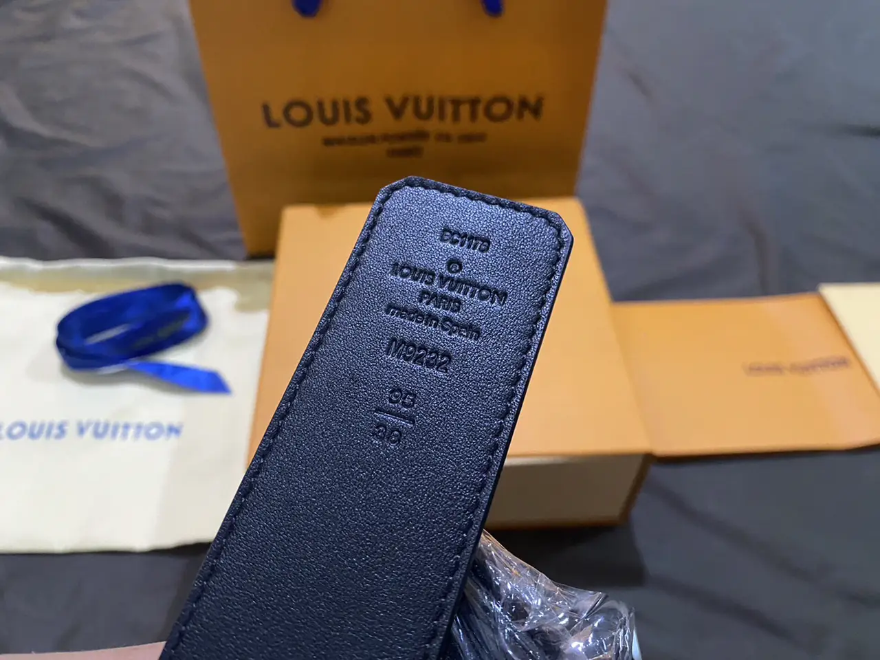 Unboxing Louis Vuitton Papillon 26 - Vintage! #LouisVuitton
