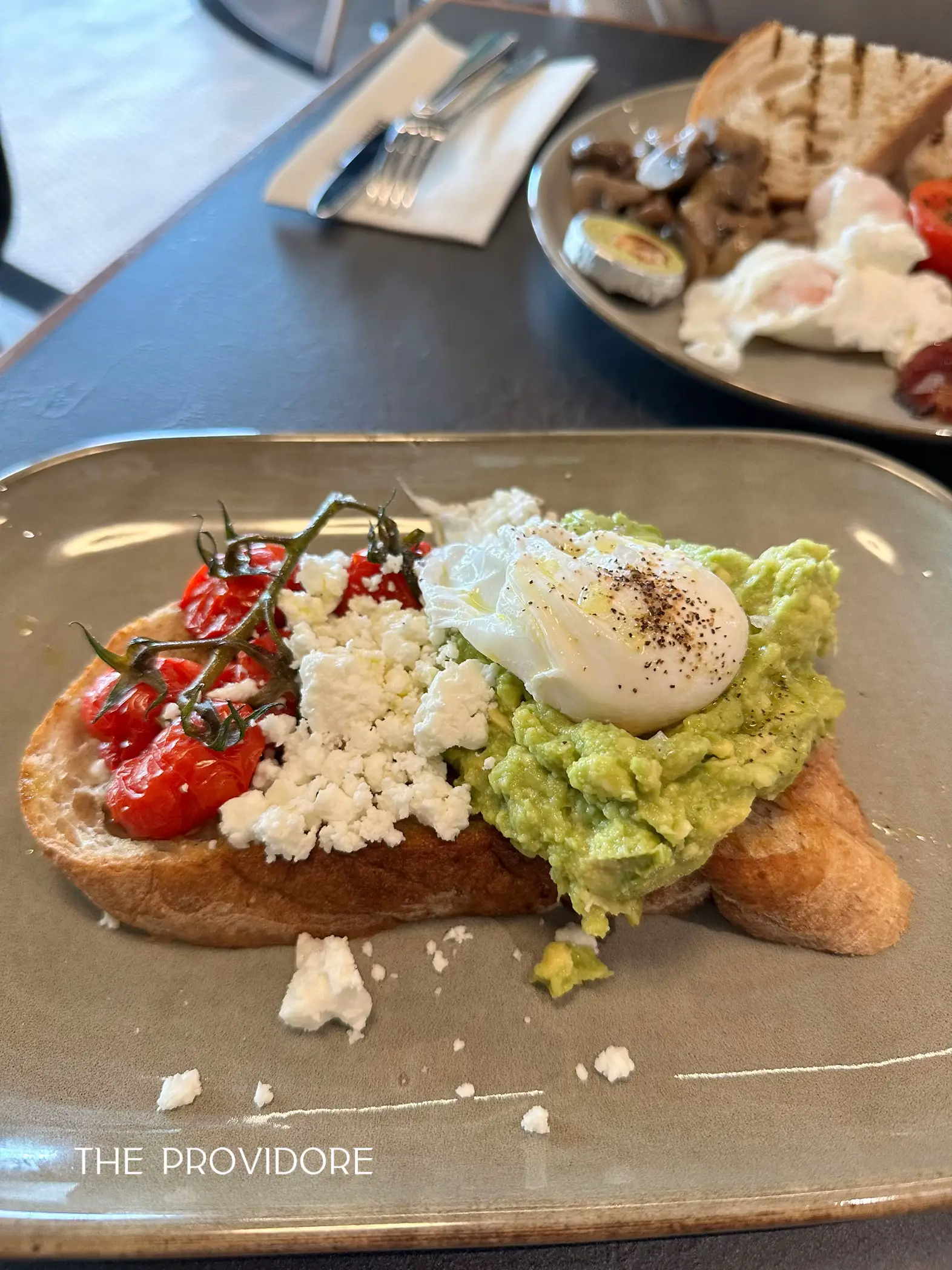 Smashed Avo Toast