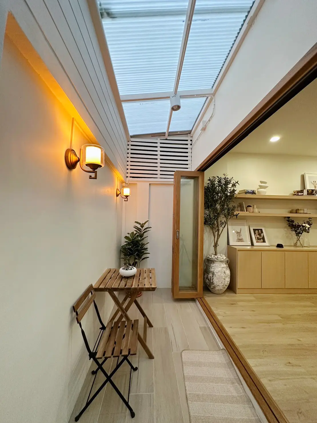 interior design for workspace - การค้นหาใน Lemon8