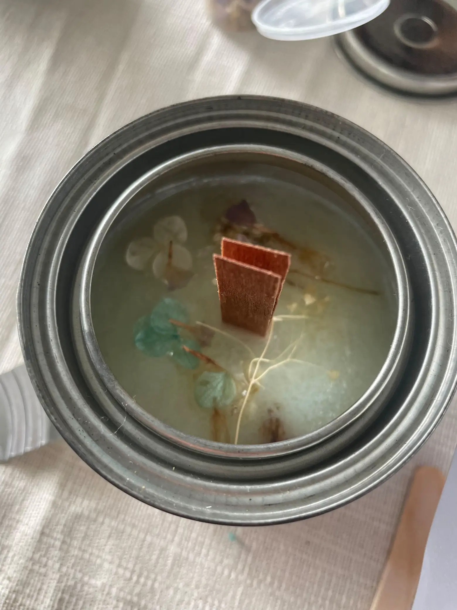 The candle แกลเลอรีที่โพสต์โดย 🥀 Lemon8