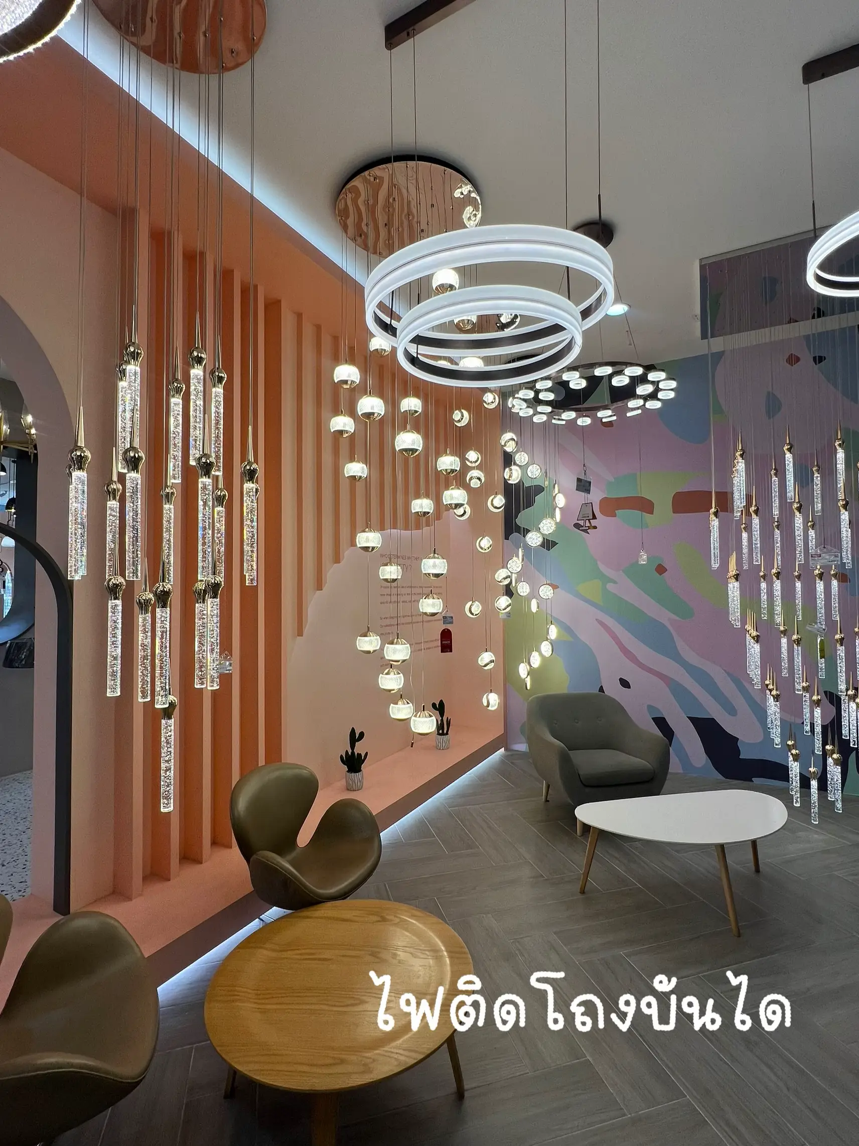 フロアスタンド♡スタンドライト 間接照明♡流木ぽい所がおしゃれです。