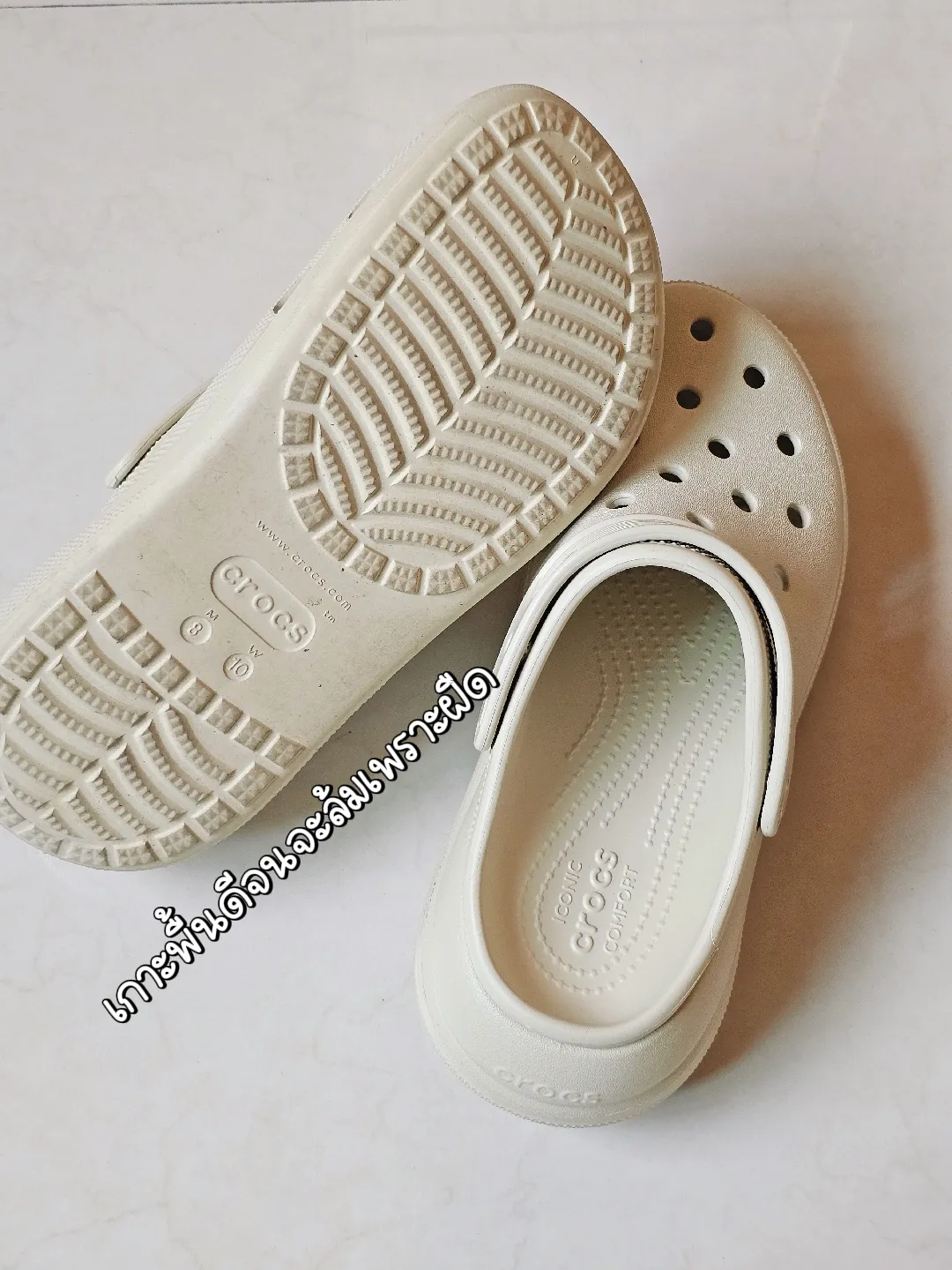 White crocs clearance womens size 6