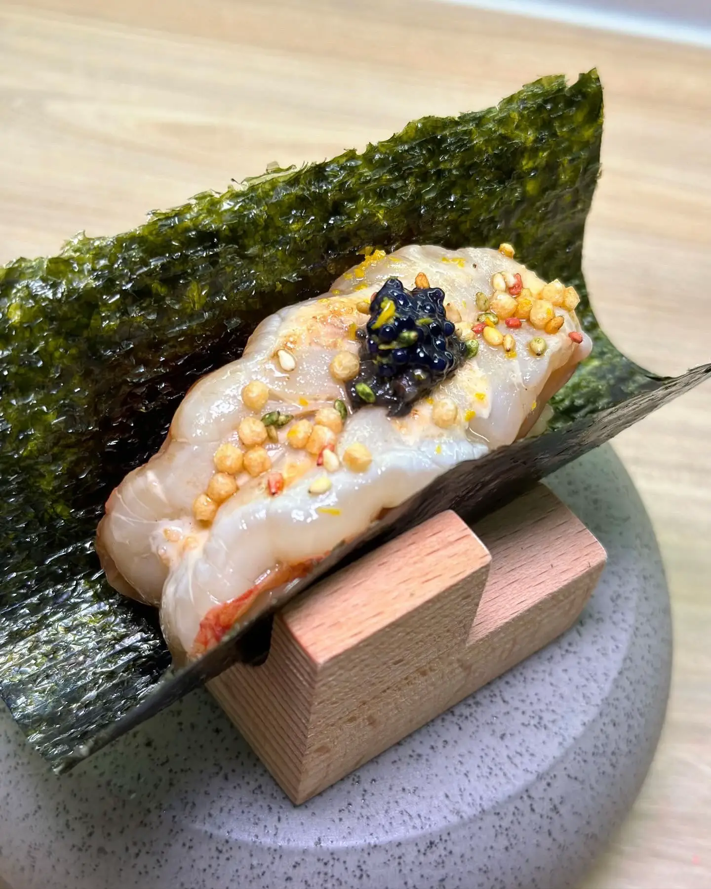 KIN ROLL ร้านแฮนด์โรลเปิดใหม่🎉 | แกลเลอรีที่โพสต์โดย JiBu JiBi ☆彡 | Lemon8