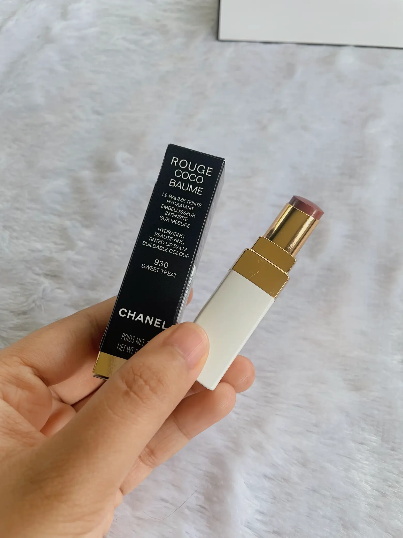 Chanel Rouge Coco Baume Hydrating Conditioning Lip Balm 0.1 oz Lip