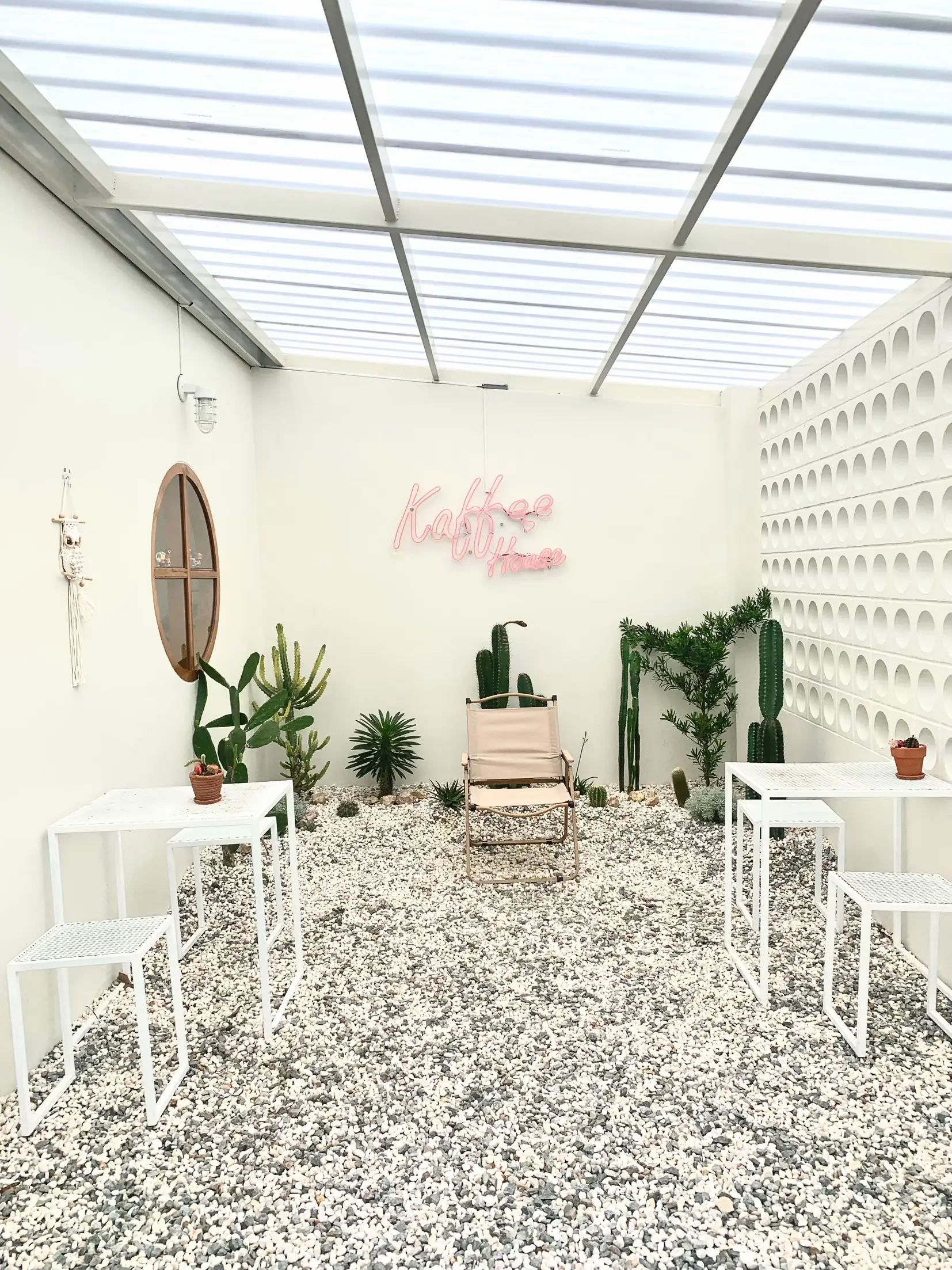 Kaffee house คาเฟ่เปิดใหม่บ่อวินหนองก้างปลา แกลเลอรีที่โพสต์โดย