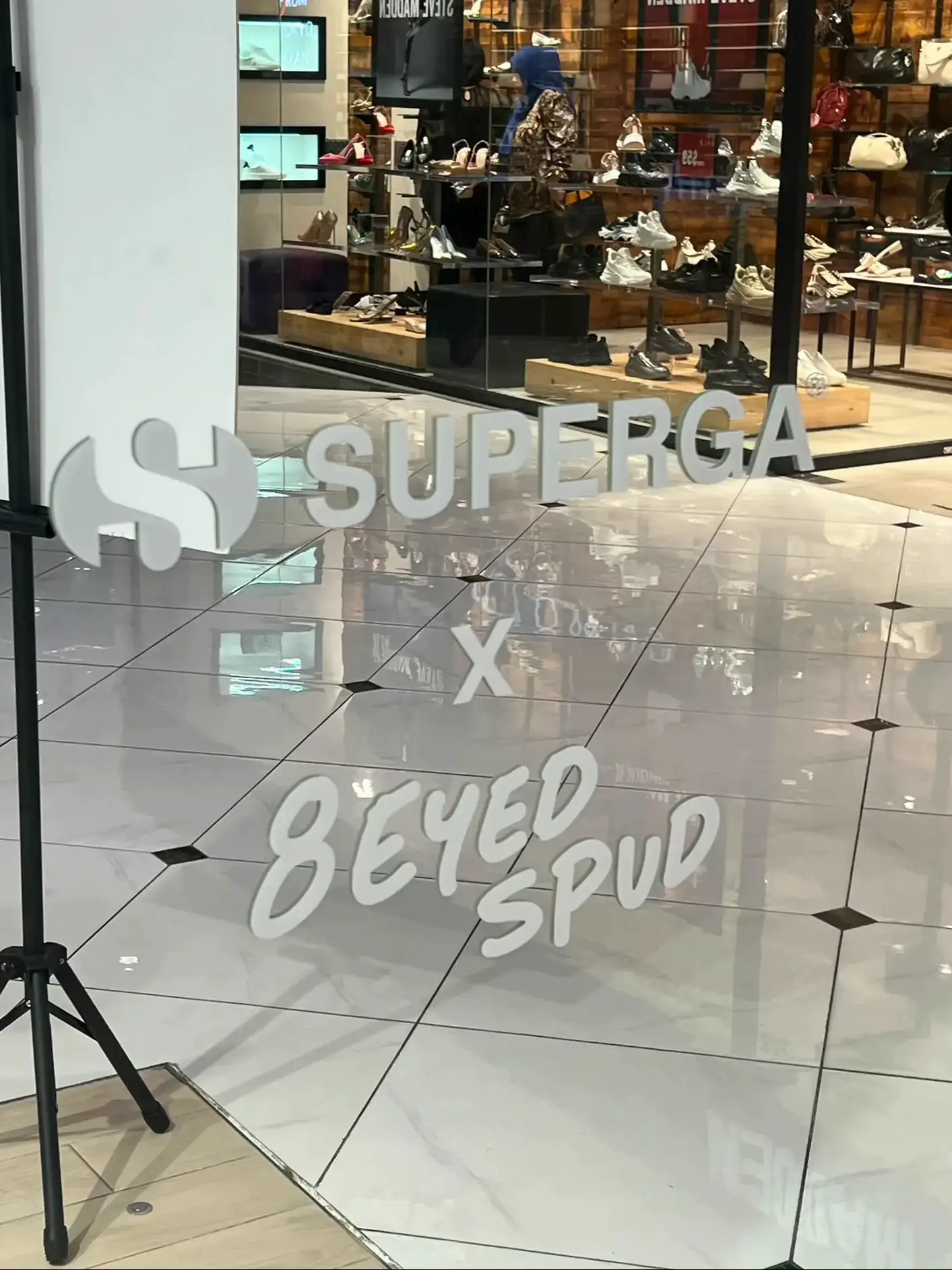 Superga dubai store