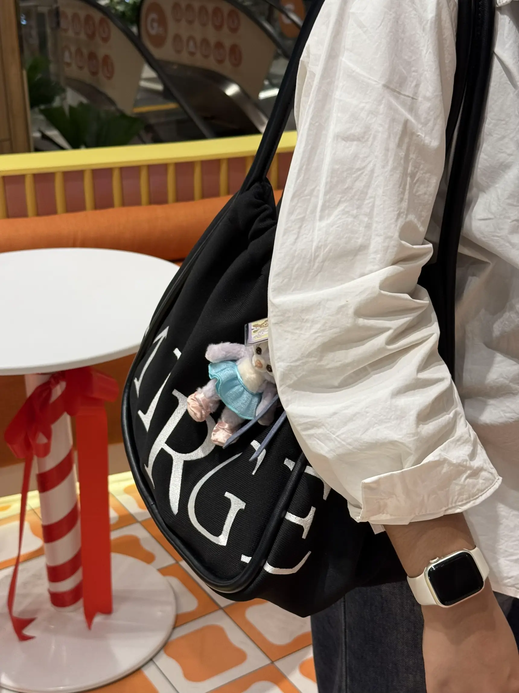 เดอะแบกต้องซื้อเลยกับเป๋า Merge 🖤👜 | แกลเลอรีที่โพสต์โดย Fangwp ̈ 🌼🛋️ ...