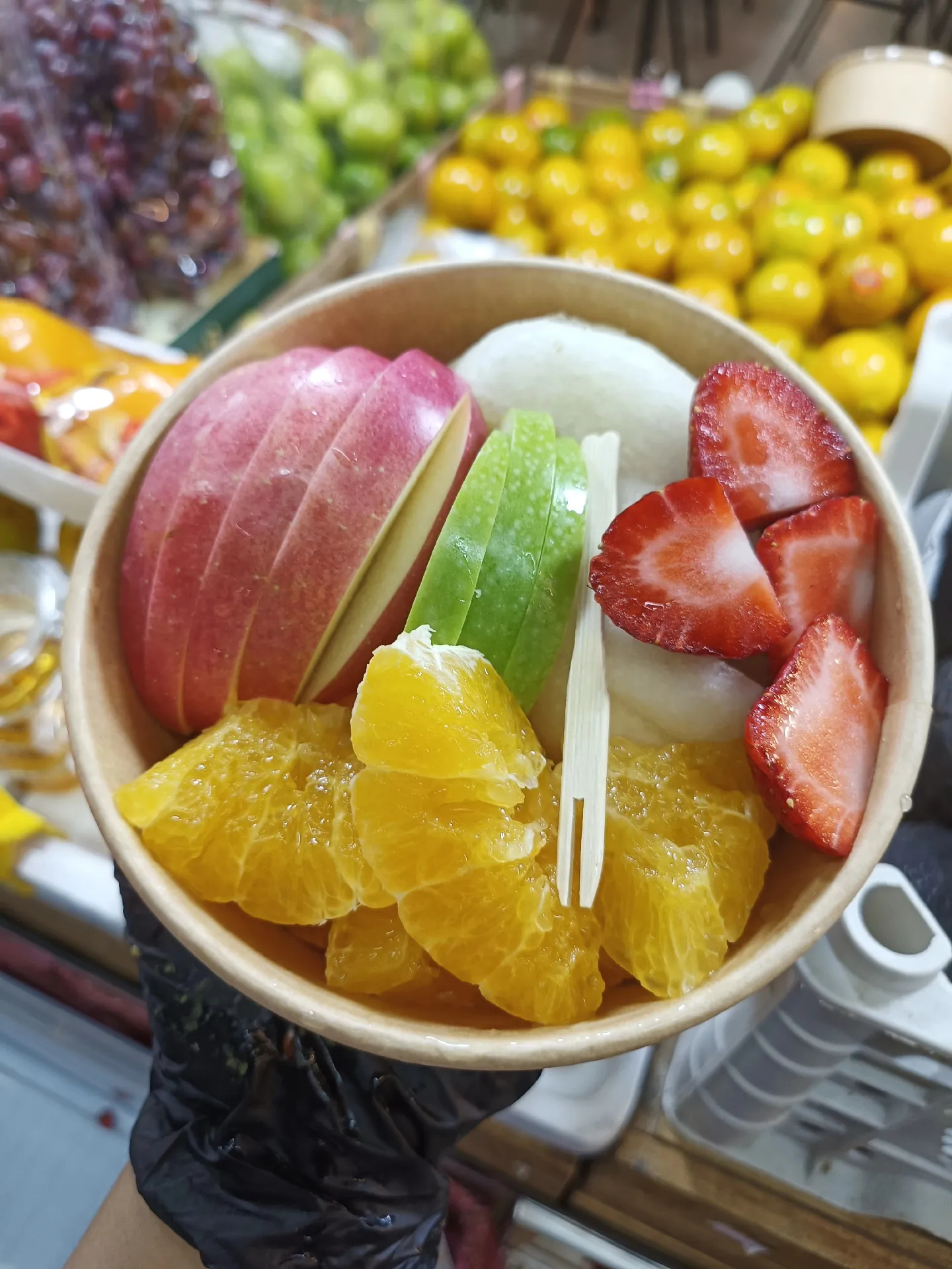 ผลไม้กล่องพร้อมทาน | แกลเลอรีที่โพสต์โดย Mamee Aimaem ️ | Lemon8