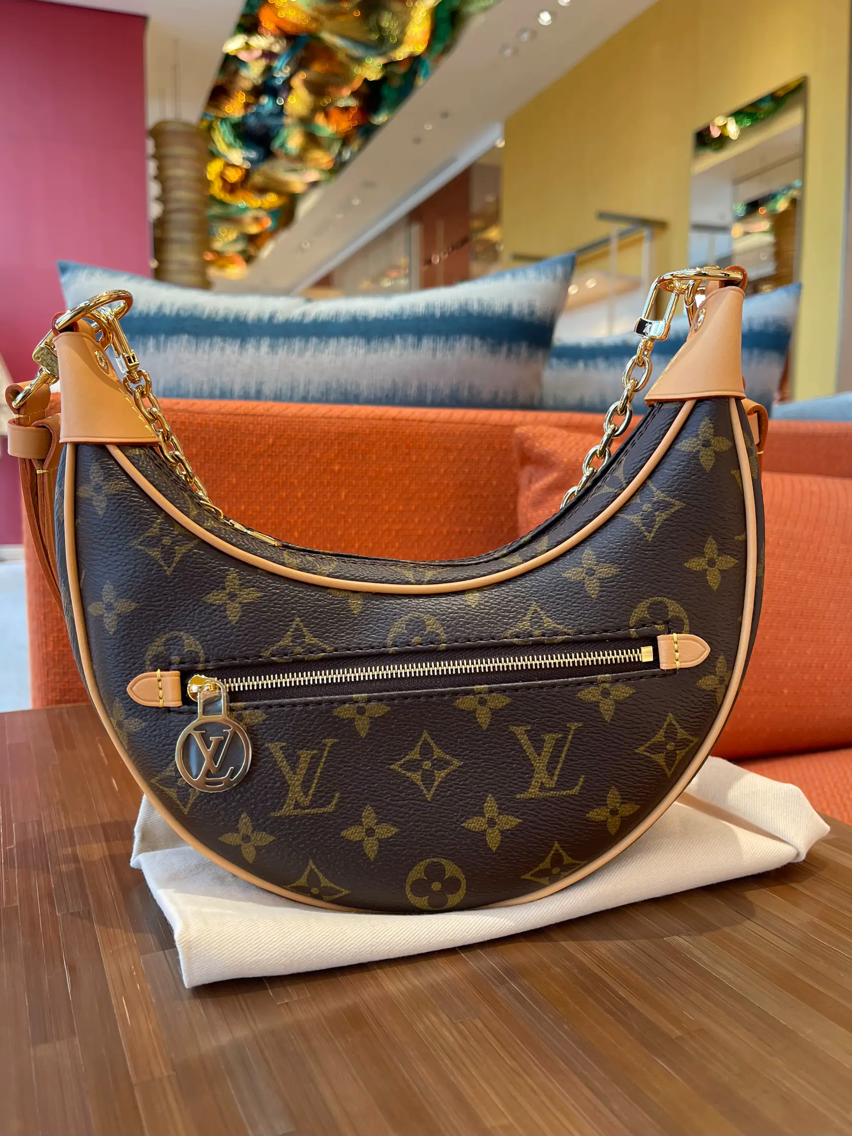 Louis Vuitton Loop Handbag Unboxing 