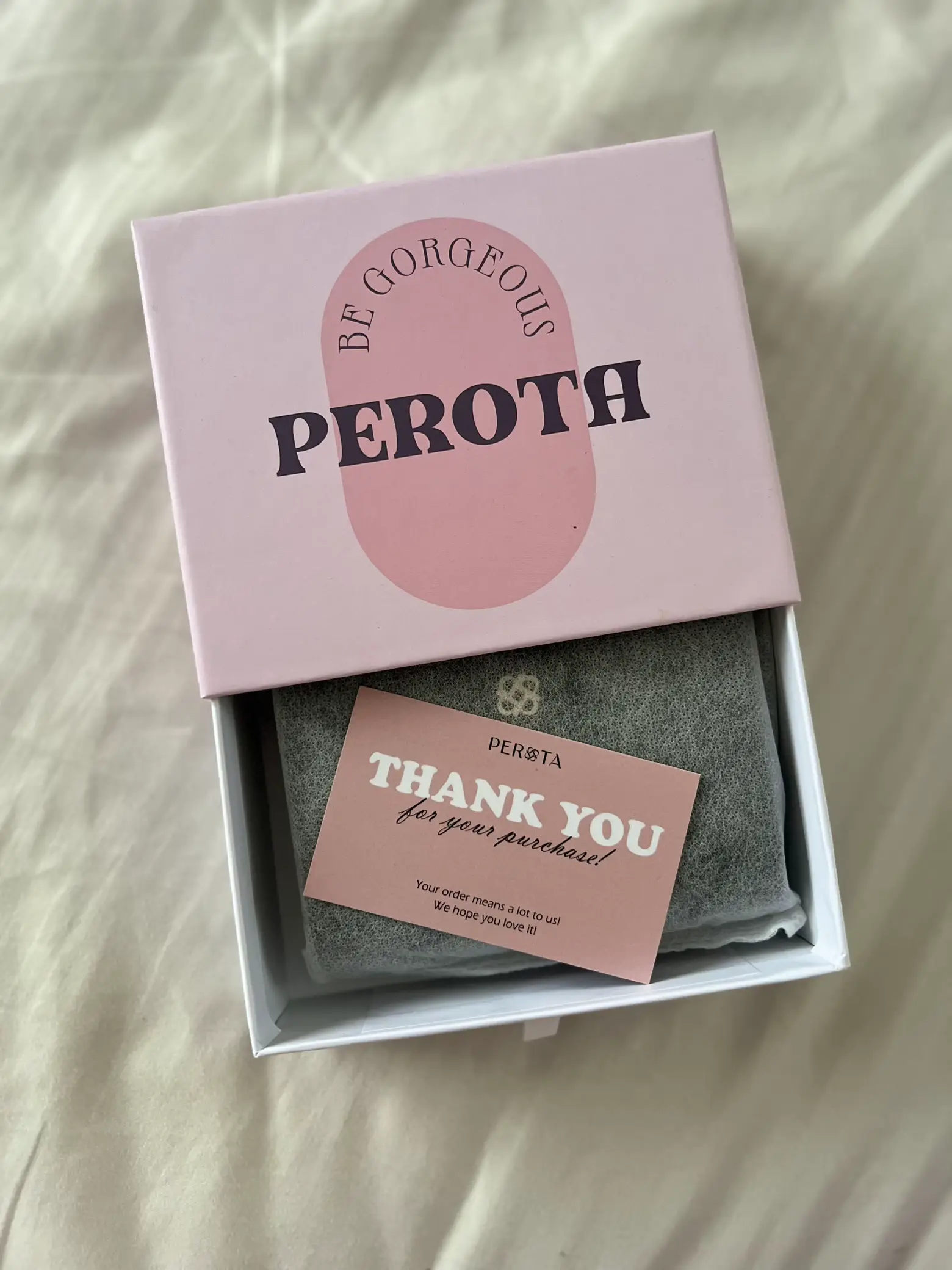 กระเป๋าสตางค์ PEROTA แบรนด์ไทยสุดฮิต | แกลเลอรีที่โพสต์โดย ᴀʜᴊᴀᴇsᴏɴ・ᴥ ...