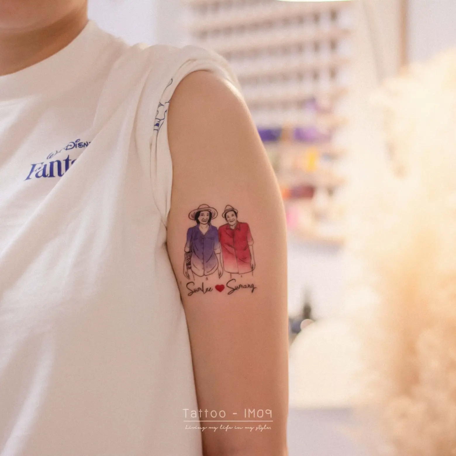 🤎แบบรอยสักลายเส้นมินิ…