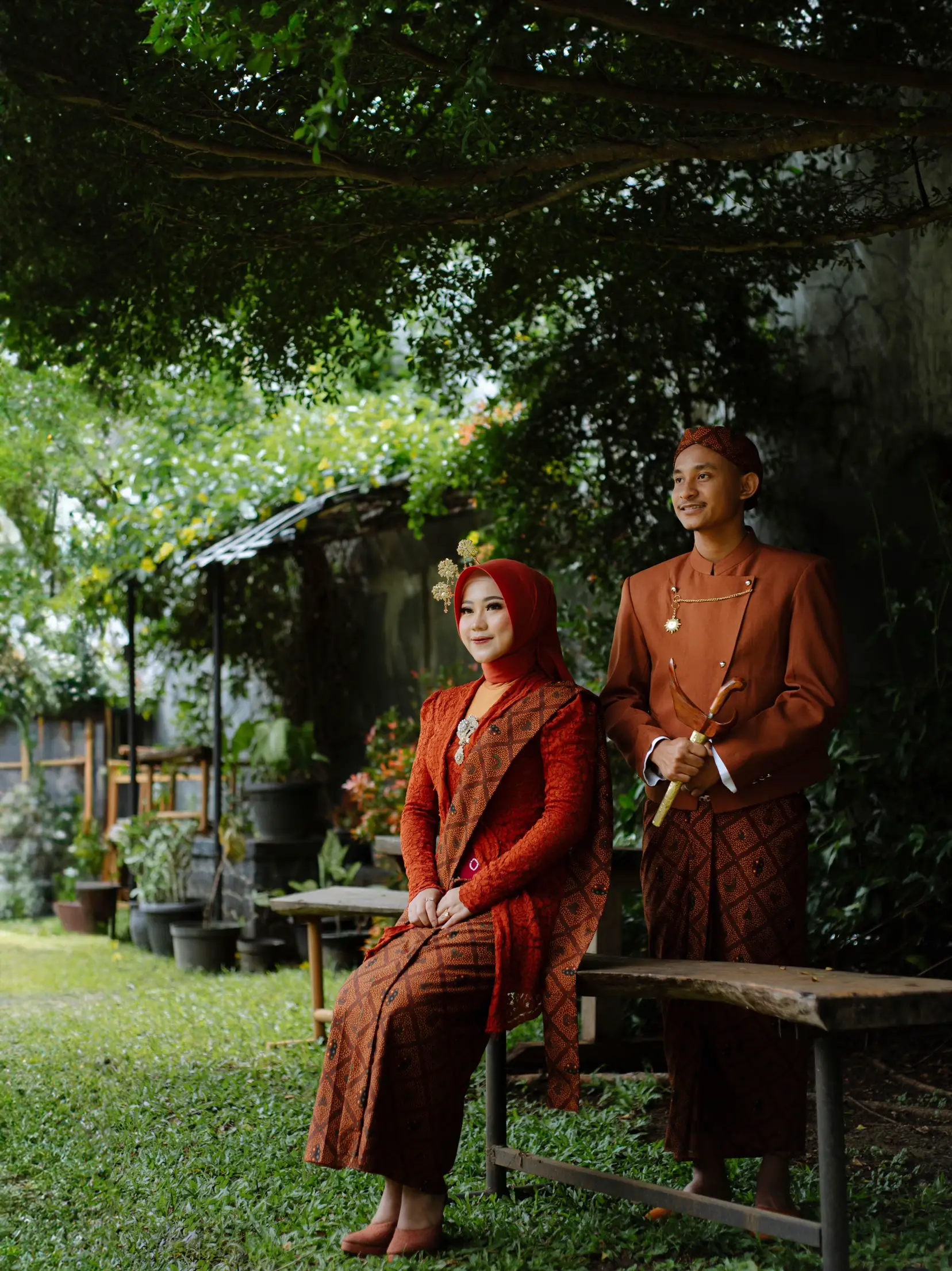 Prewedding Adat Jawa | Galeri diposting oleh Deviologi🍀 | Lemon8