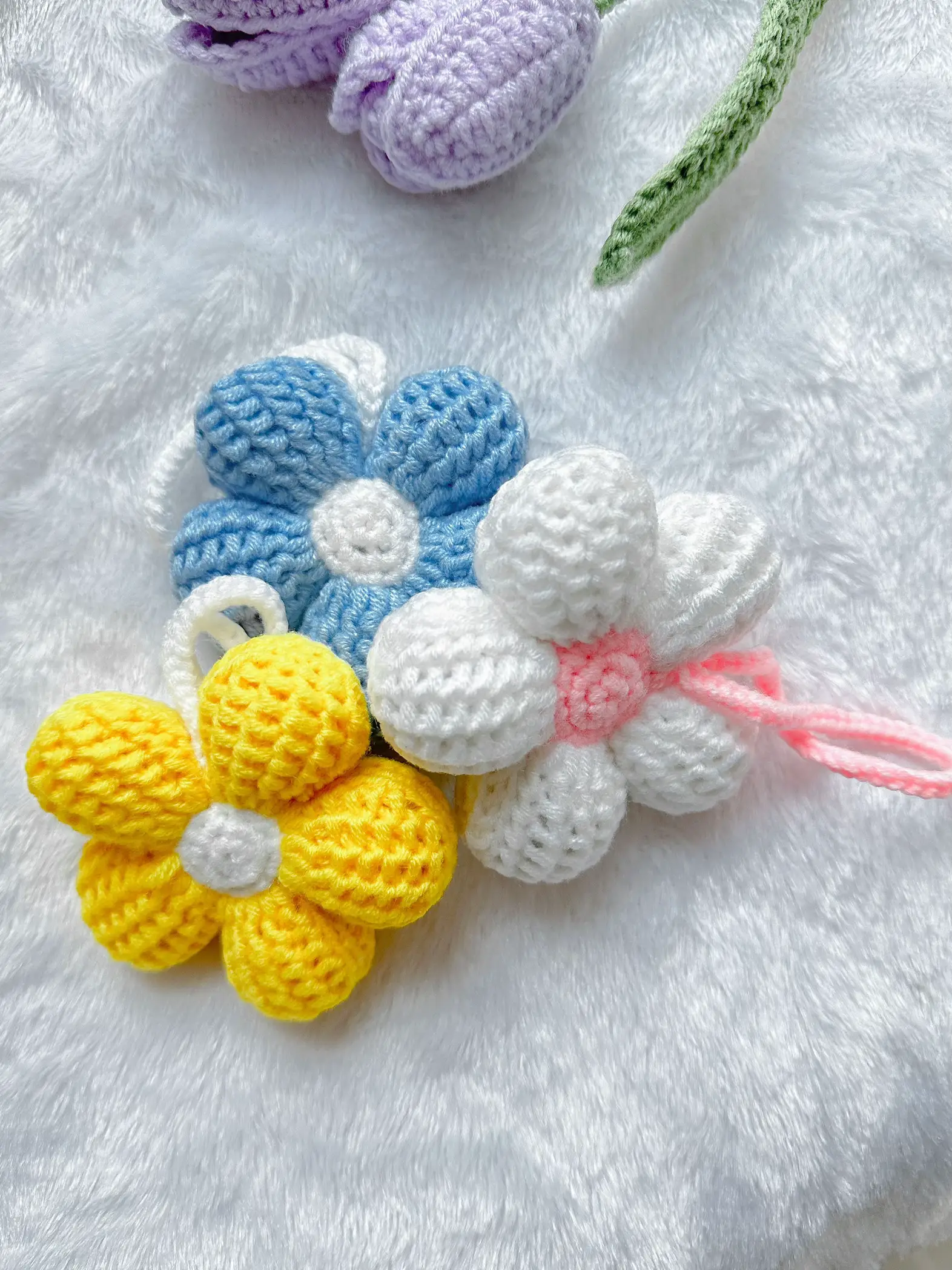 Flower Bag Charm 🌸 pattern by: @Putri 🧶 🤗 #fyp #crochet