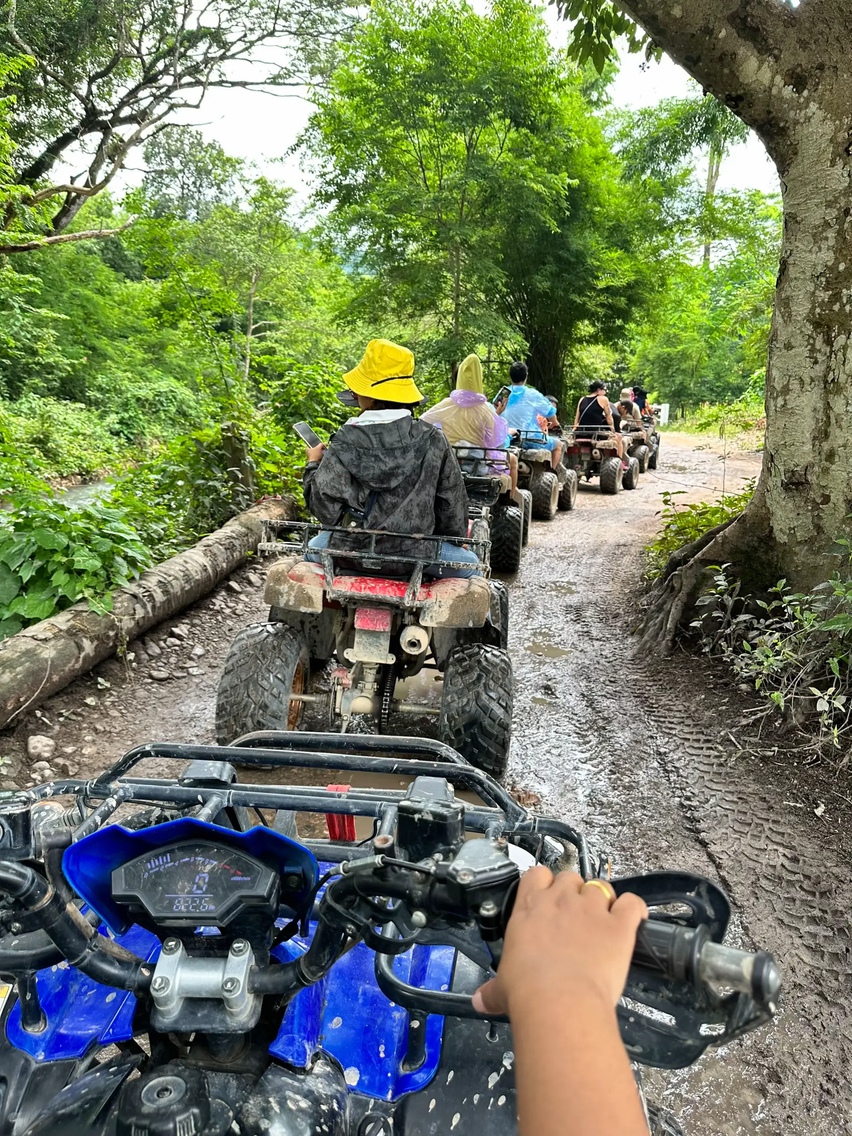 พาขี่ ATV มันส์ๆที่นครนายก 🚜🚜 | แกลเลอรีที่โพสต์โดย jaojane. | Lemon8