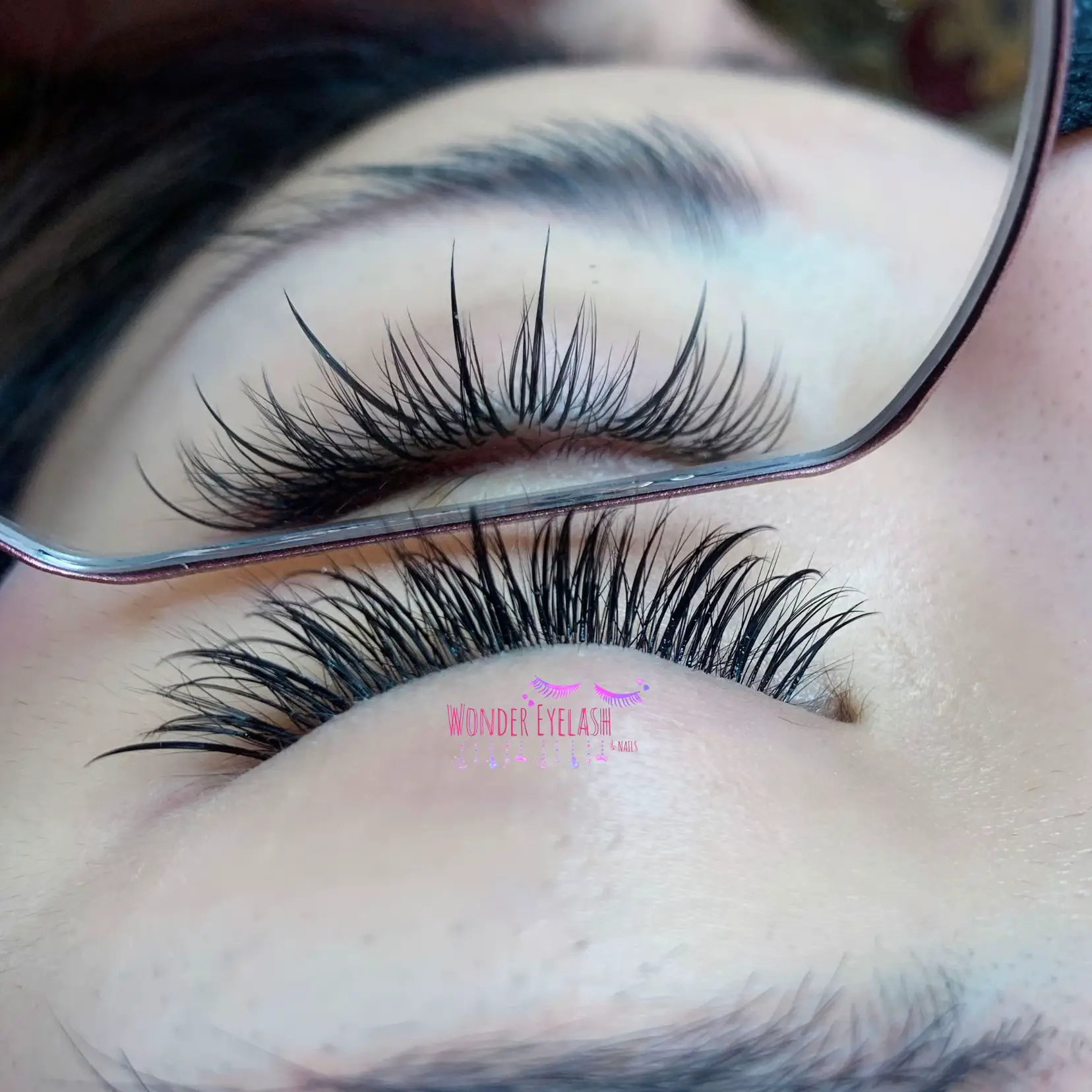 ต่อขนตา Wispy Wet Look มาดูกัน แกลเลอรีที่โพสต์โดย Wonder Eyelash