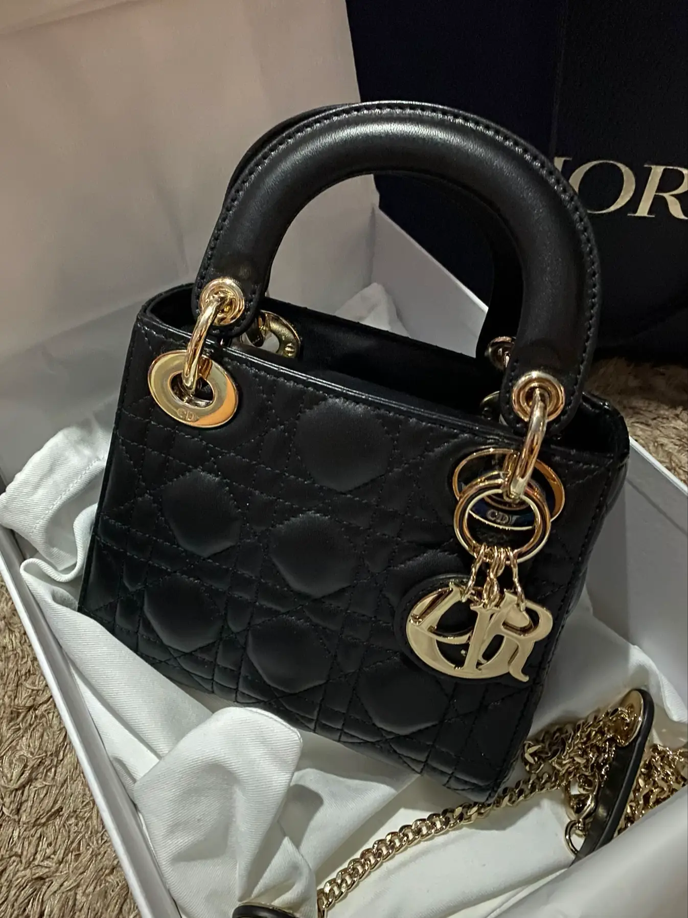 Black mini lady dior hot sale