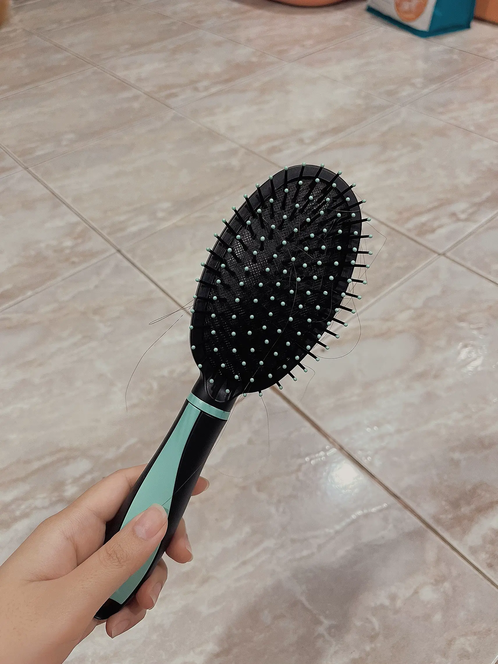 Hair straightener clearance brush watsons