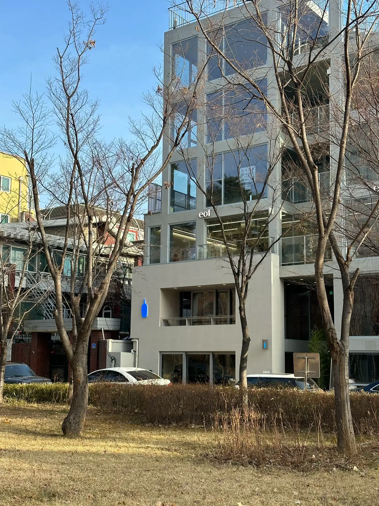 Seoul Cafe 01 Blue Bottle at Hongdae, Seoul🩵 Gallery posted by