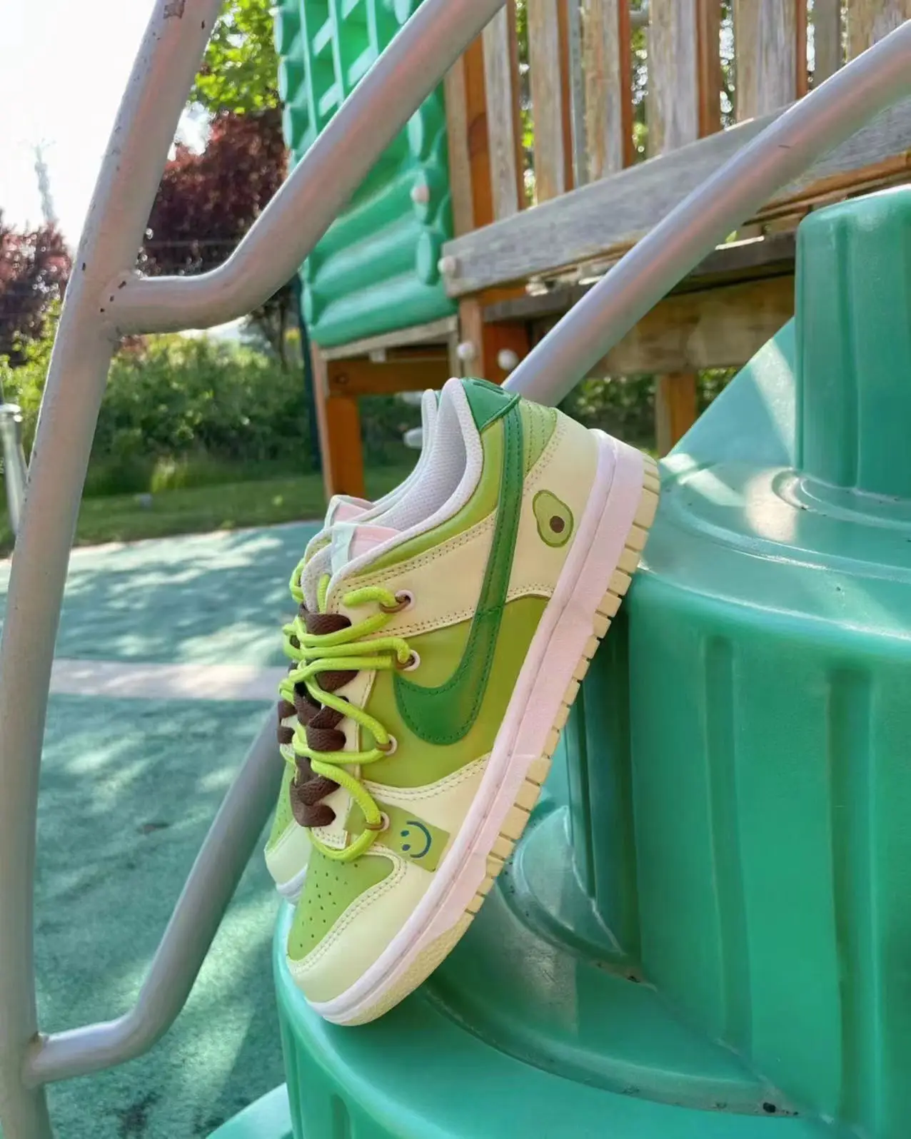 U Nike Dunk Low Lime lc | Gallery posted by sports shoes | Lemon8