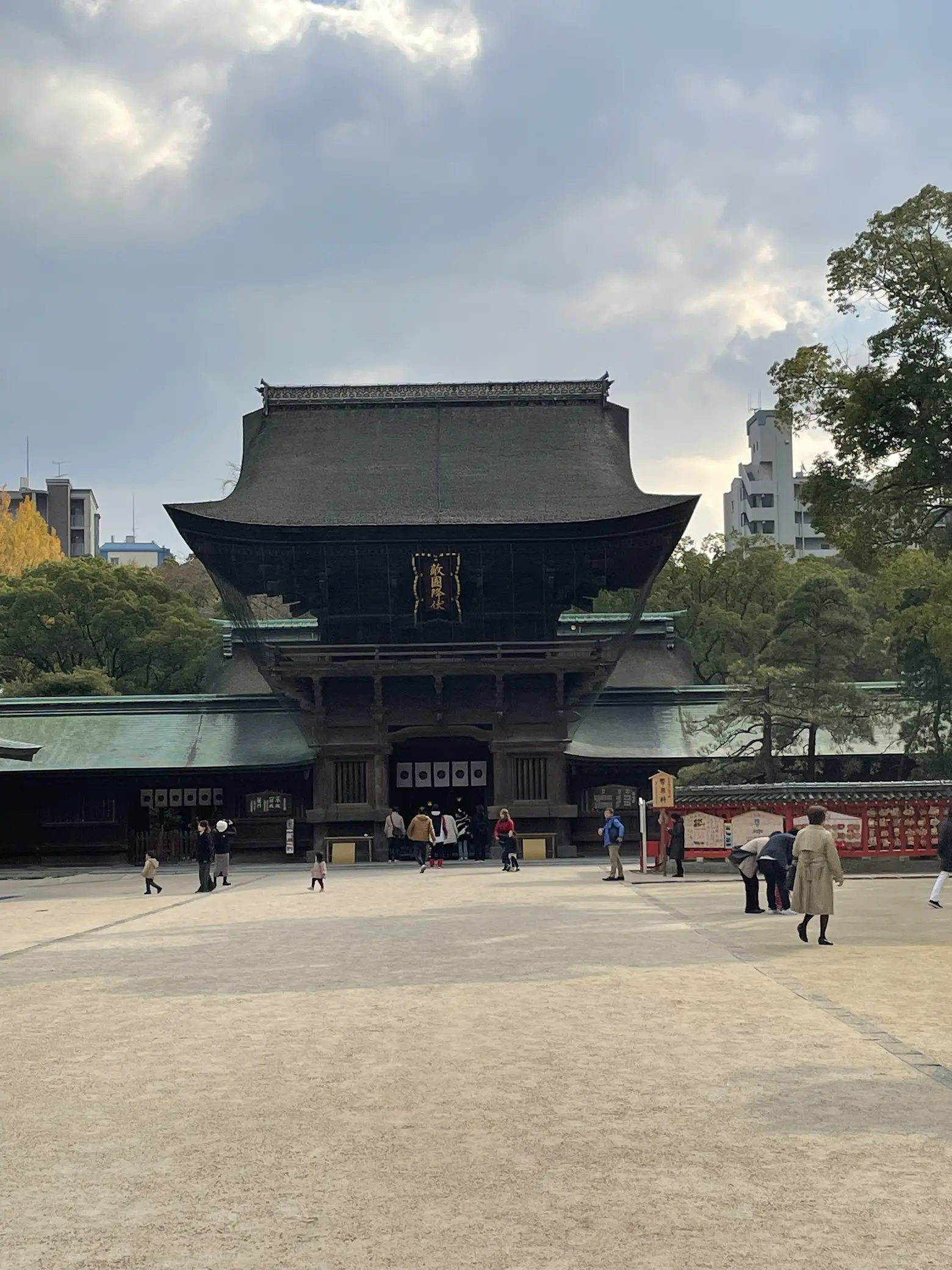 筑前国一宮 筥崎宮・住吉神社⛩️ | 星ピーが投稿したフォトブック | Lemon8