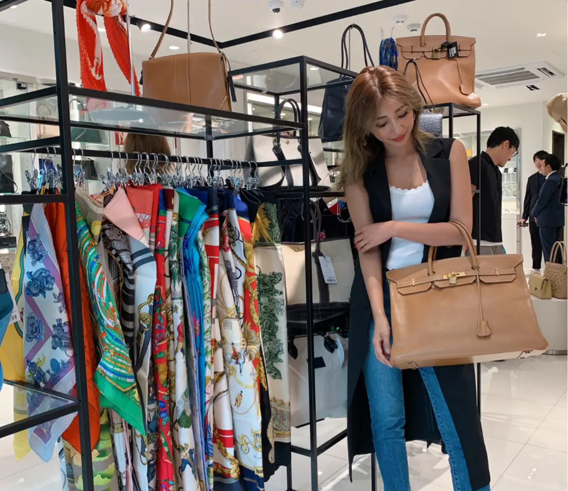 ❤️HERMES❤️エルメス　バングル❤️アリゲーター品格存在感はワニ革ならでは ❤️HERMES❤️エルメスバングル❤️アリゲーター品格存在感は