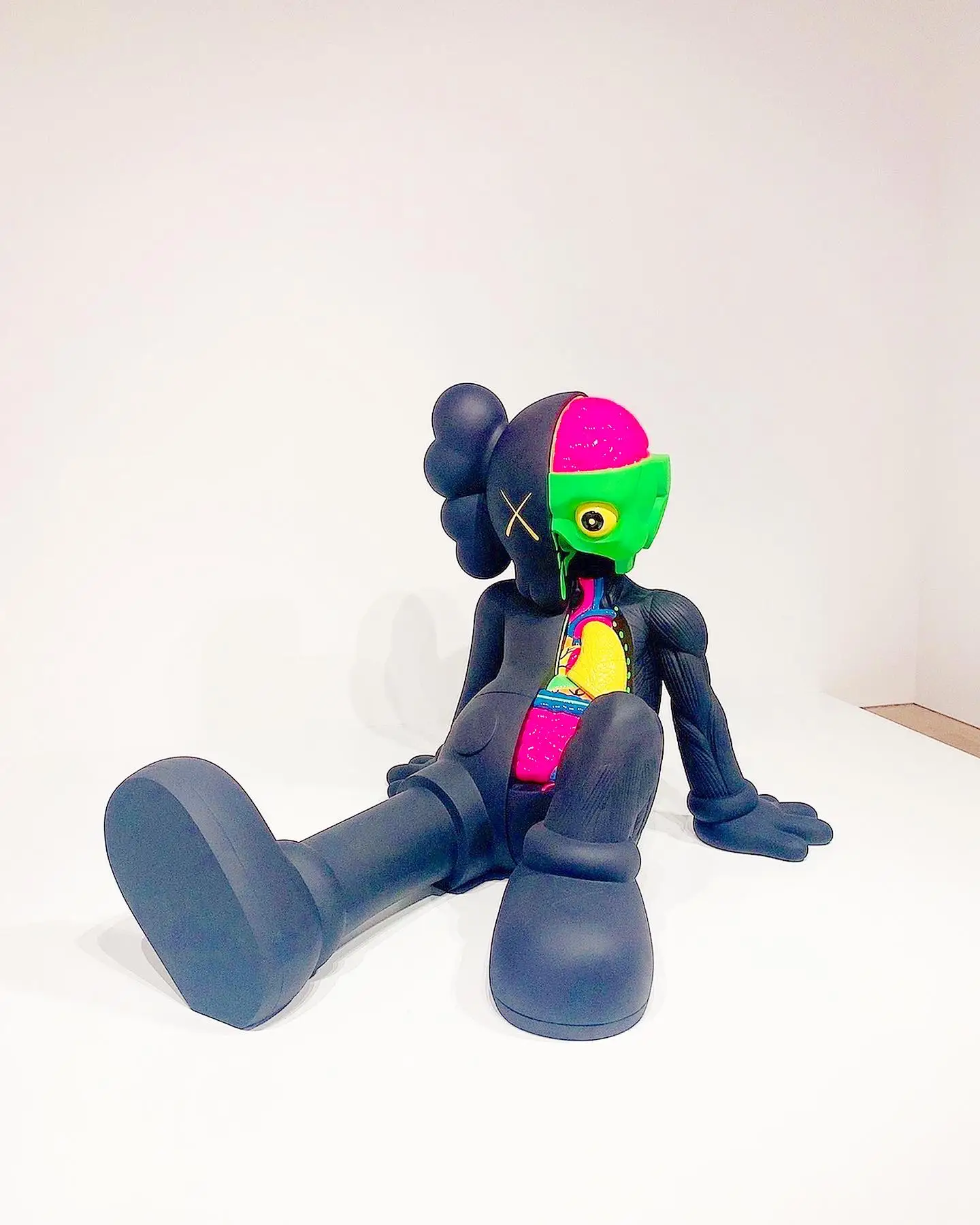 KAWS TOKYO FIRST キーホルダー 15種コンプリートセット
