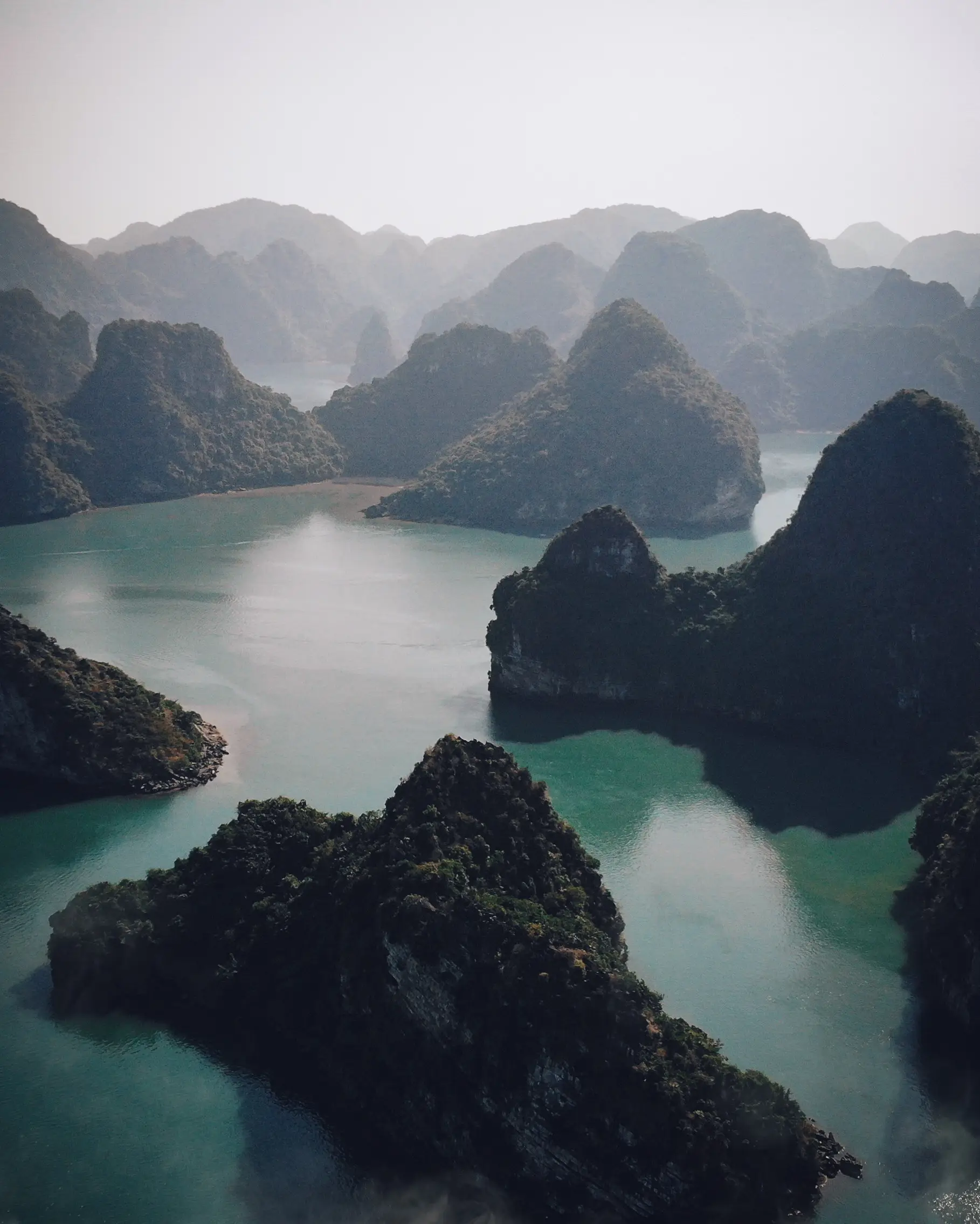 世界遺産 「龍が降り立つ場所」🇻🇳 | Kosuke_photoが投稿したフォトブック | Lemon8