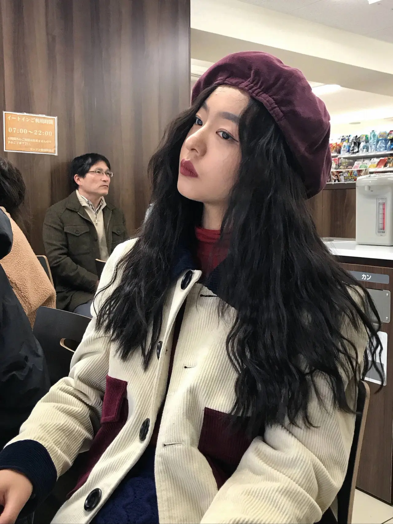 香港の古着スタイルの服 | としこが投稿したフォトブック | Lemon8