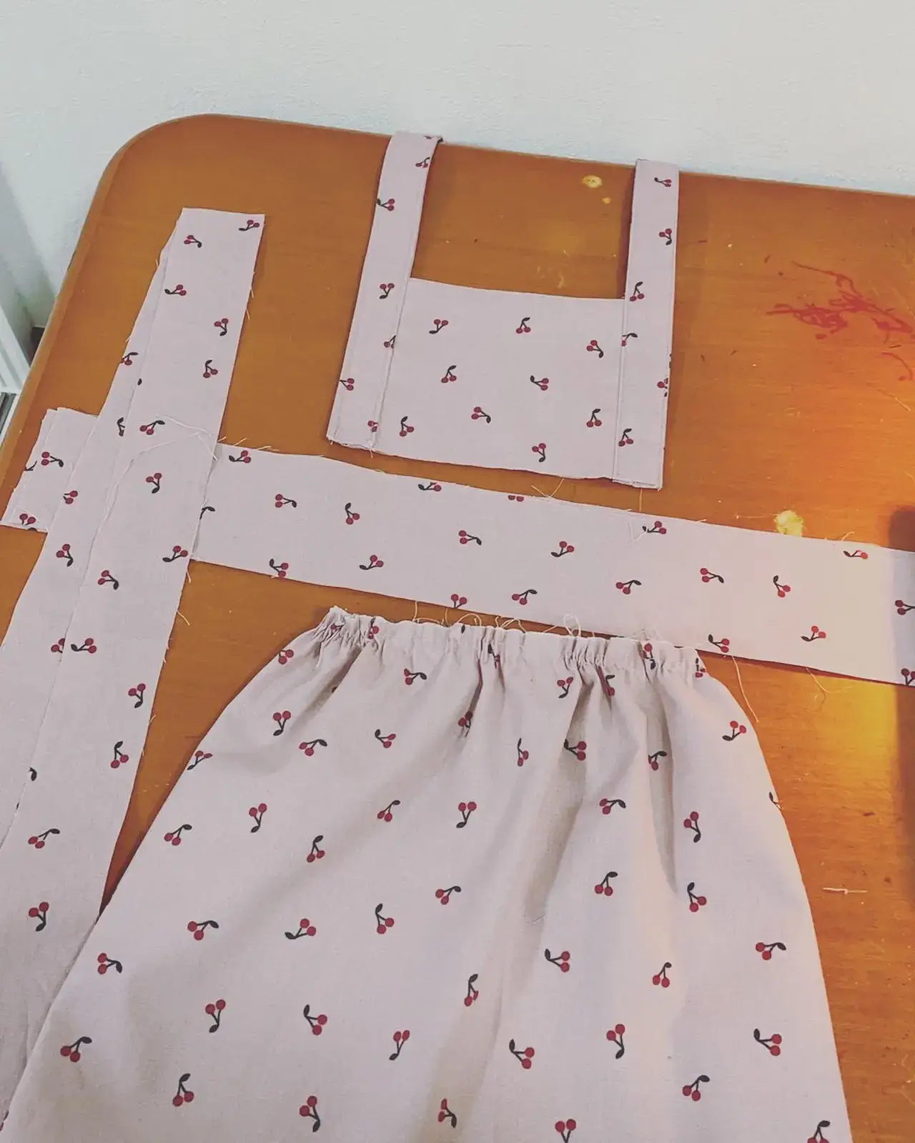 子供用エプロン ハンドメイド♡ | 過剰な課長の嫁♡ミシン&釣り♡が 