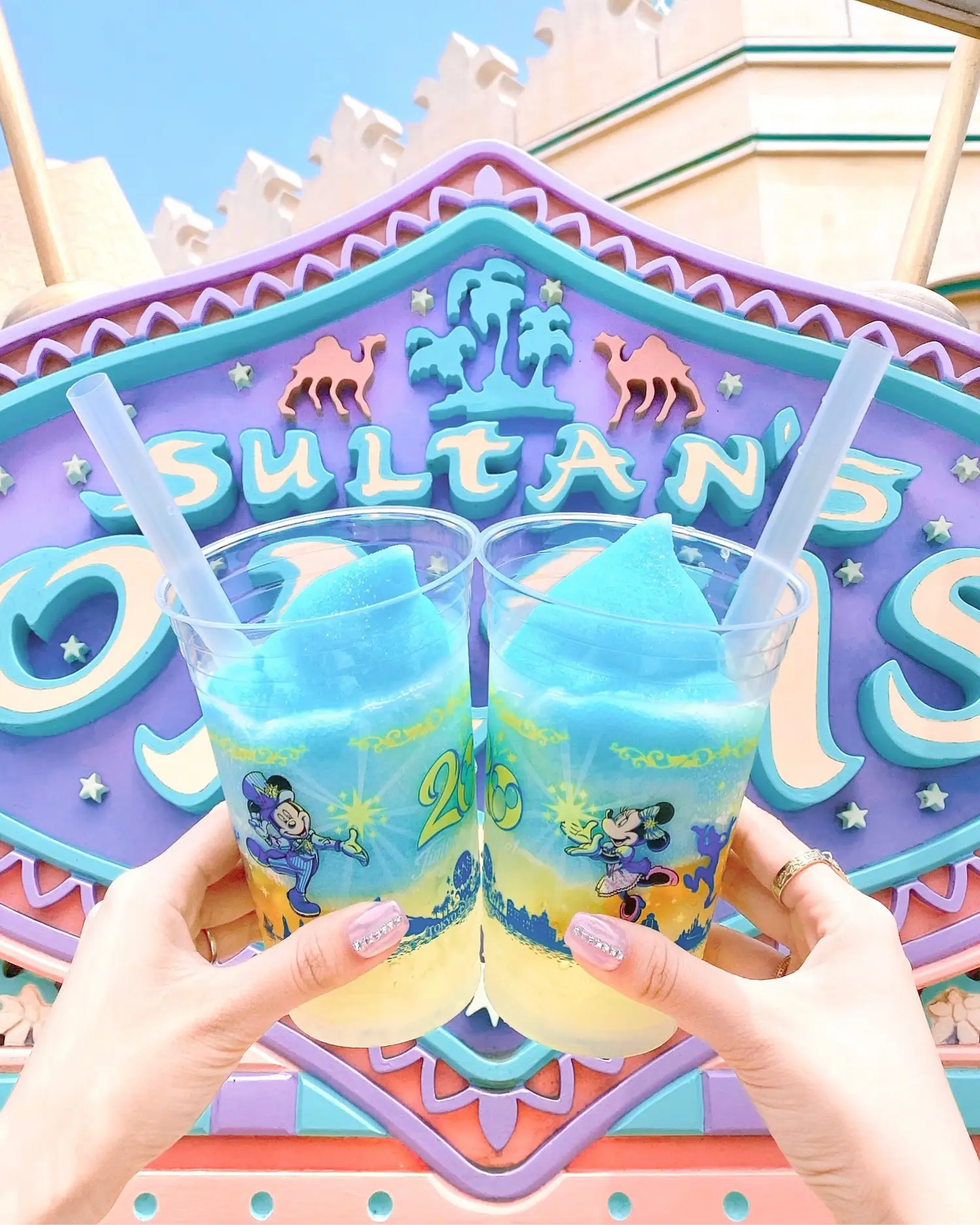 夏季限定🍹ディズニーシーのおすすめドリンク💙🧡💛 | みさきてぃが