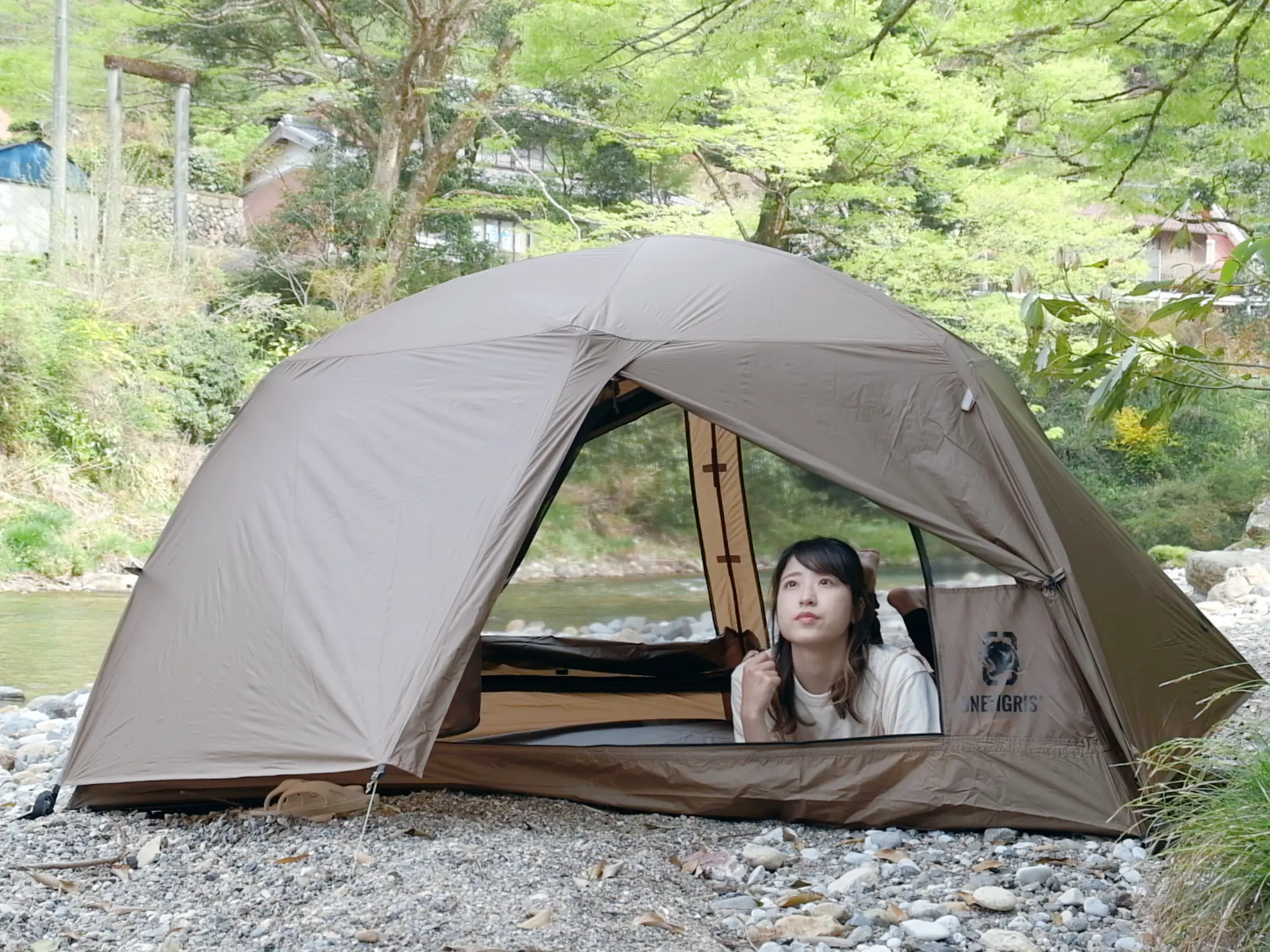 広くて軽くて設営簡単！かっこいいおすすめテント⛺️ | 旅キャンが