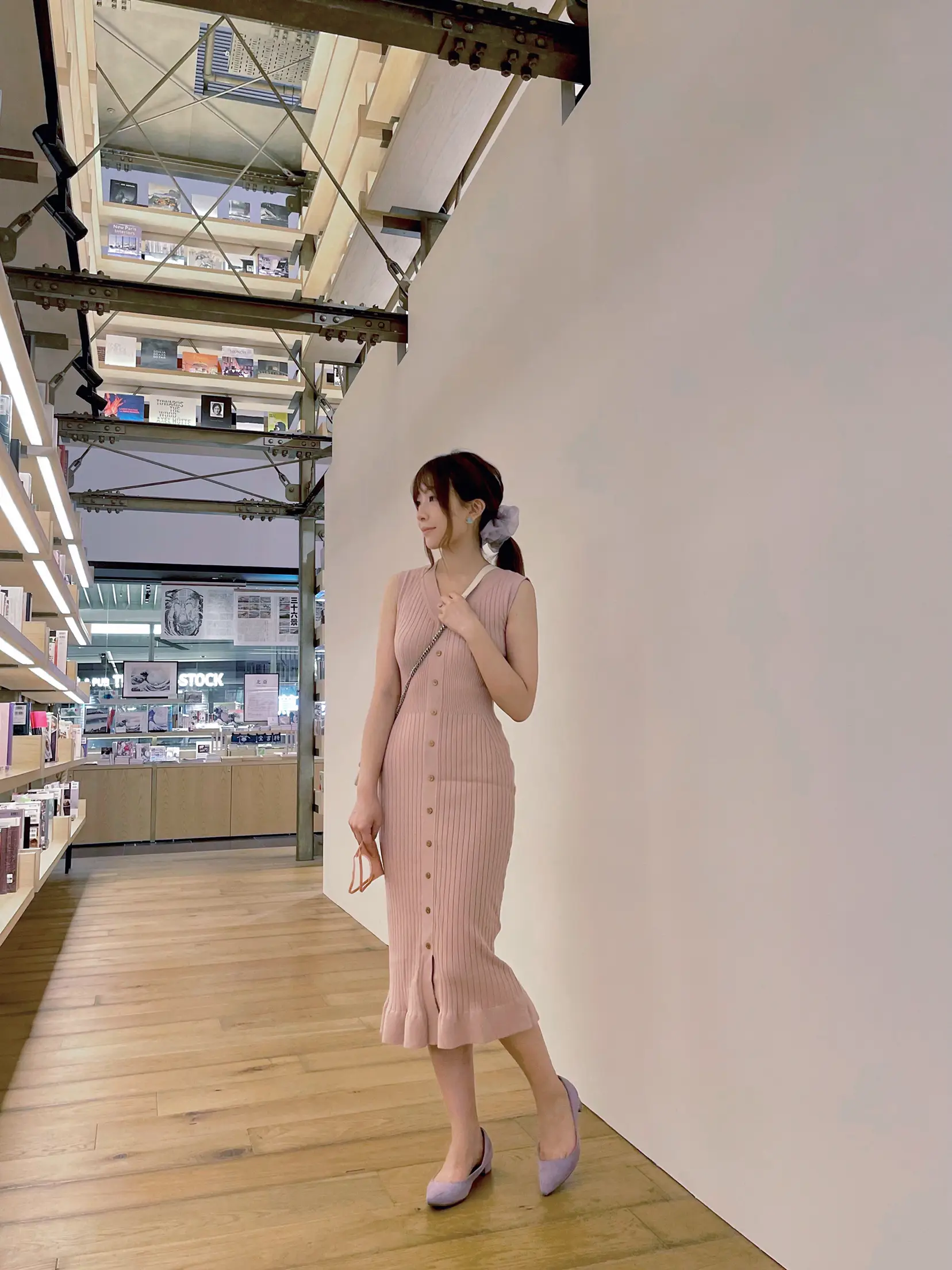 ナインアール rrrrrrrrr Vネック ワンピース М 【公式通販】