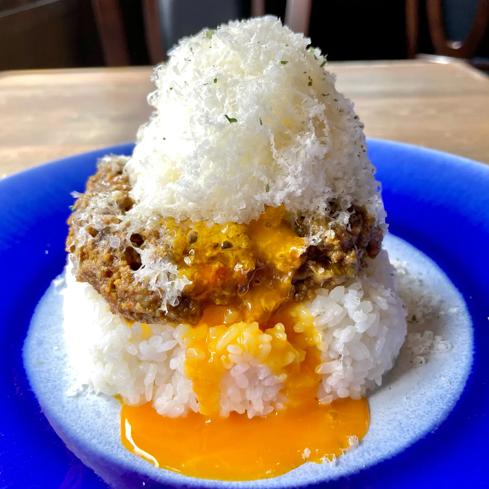 雪山チーズキーマカレー🍛 | がっち夫婦の飯テロが投稿したフォトブック | Lemon8