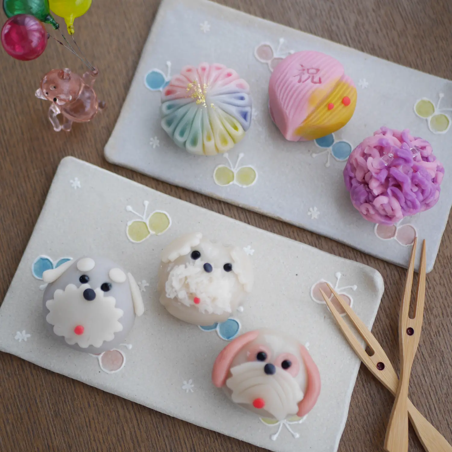 三重県四日市にあるシュナウザー生菓子が人気の和菓子屋さん🐩 | ぶた